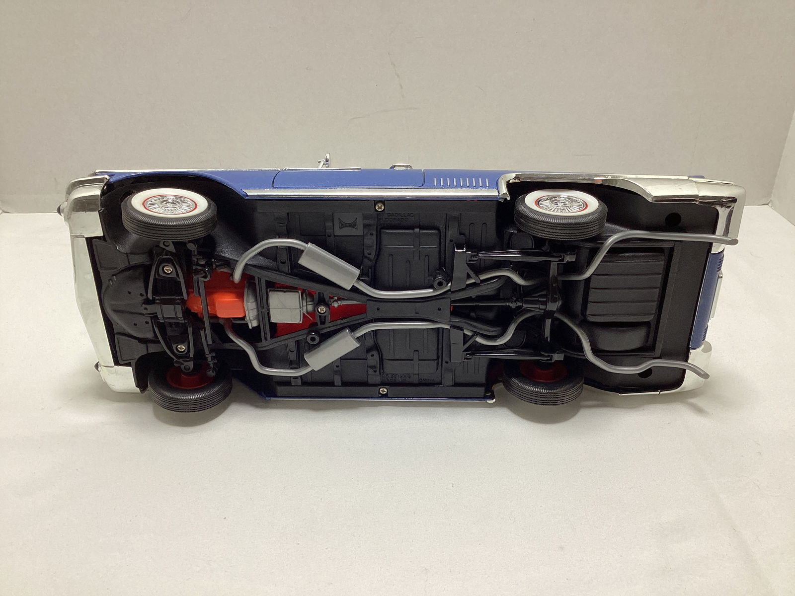 Motor Max and Road Legends 1:18 Scale Cars - 13