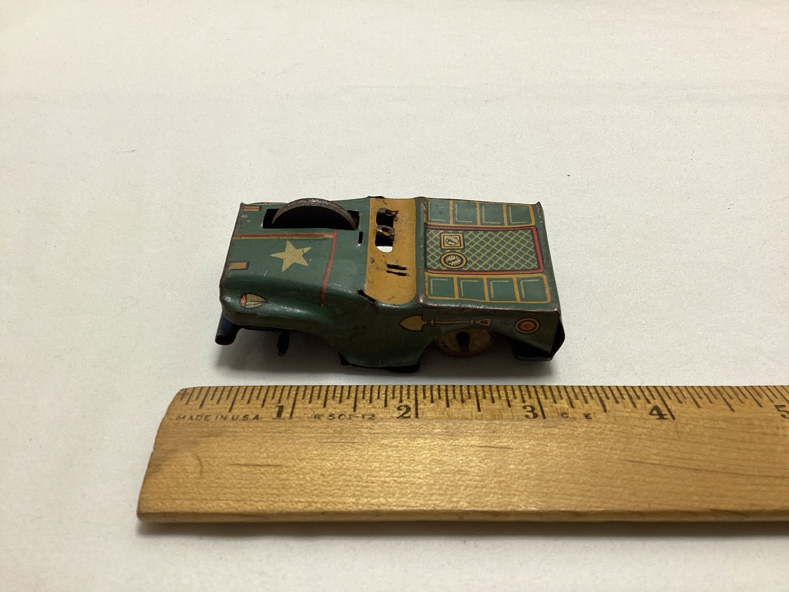 Five Vintage Tin Toys - 6