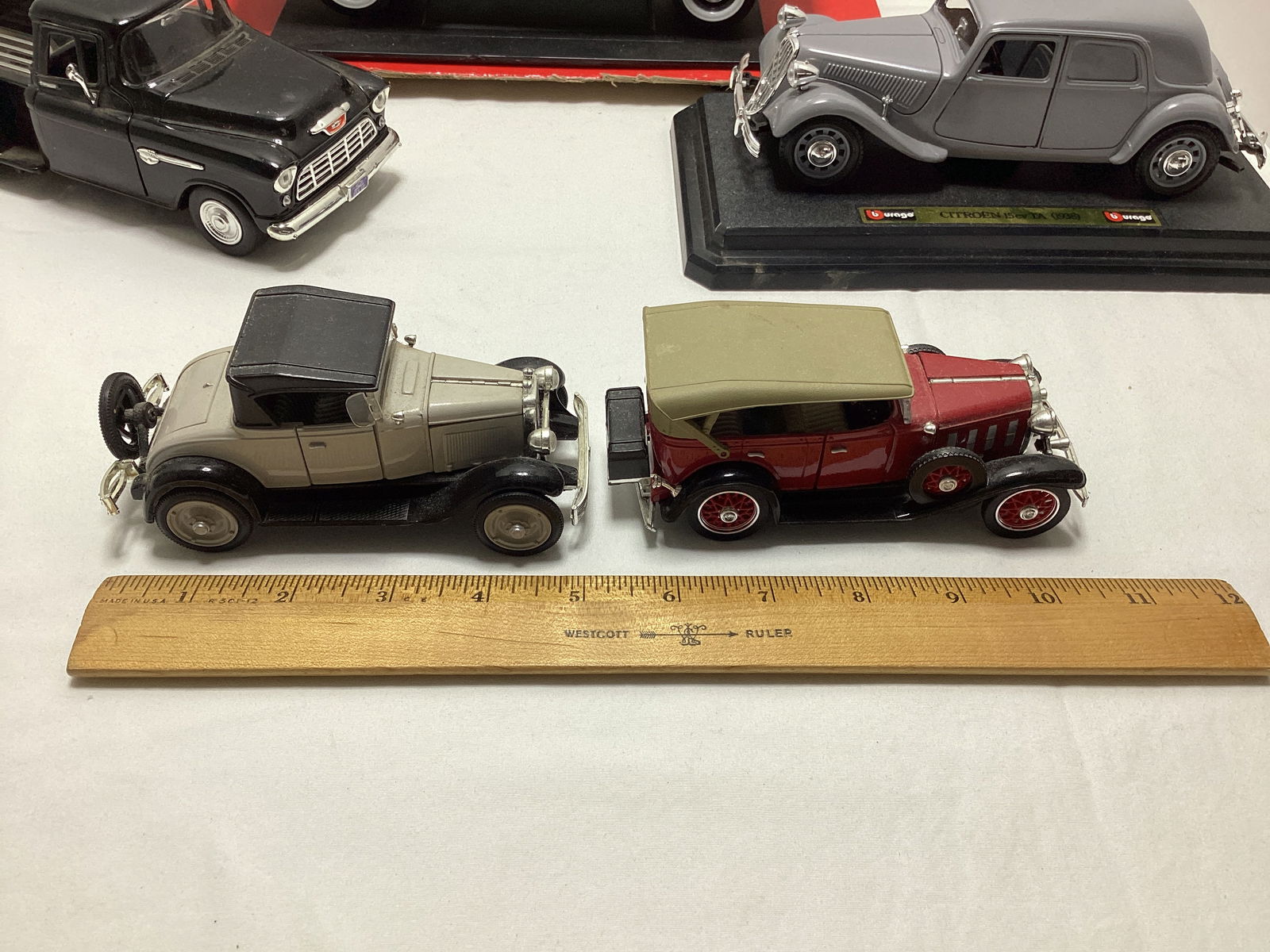 Diecast Models and Battery Operated Cars - 4