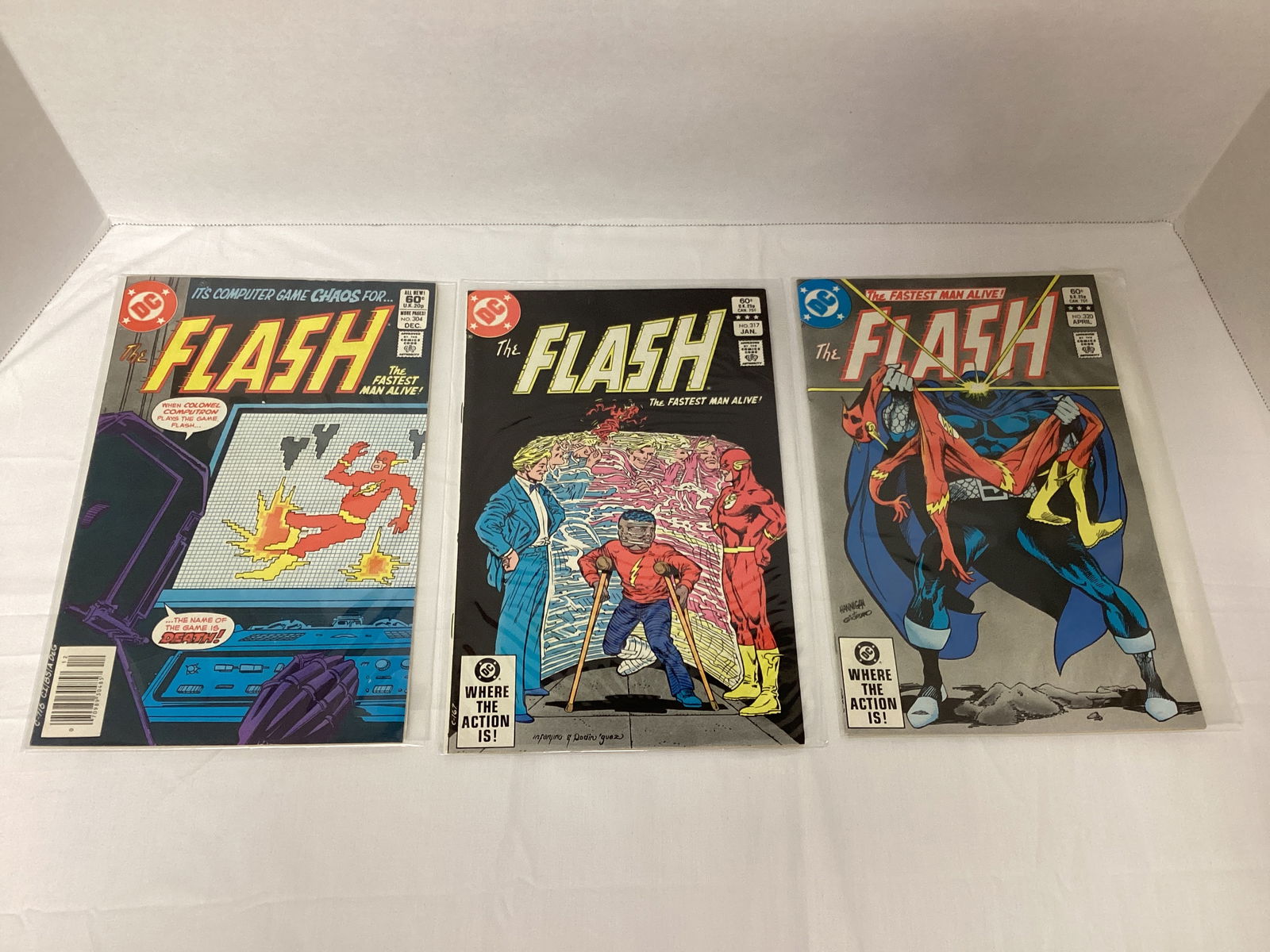 Three Flash DC Comic Books (1 of 4)