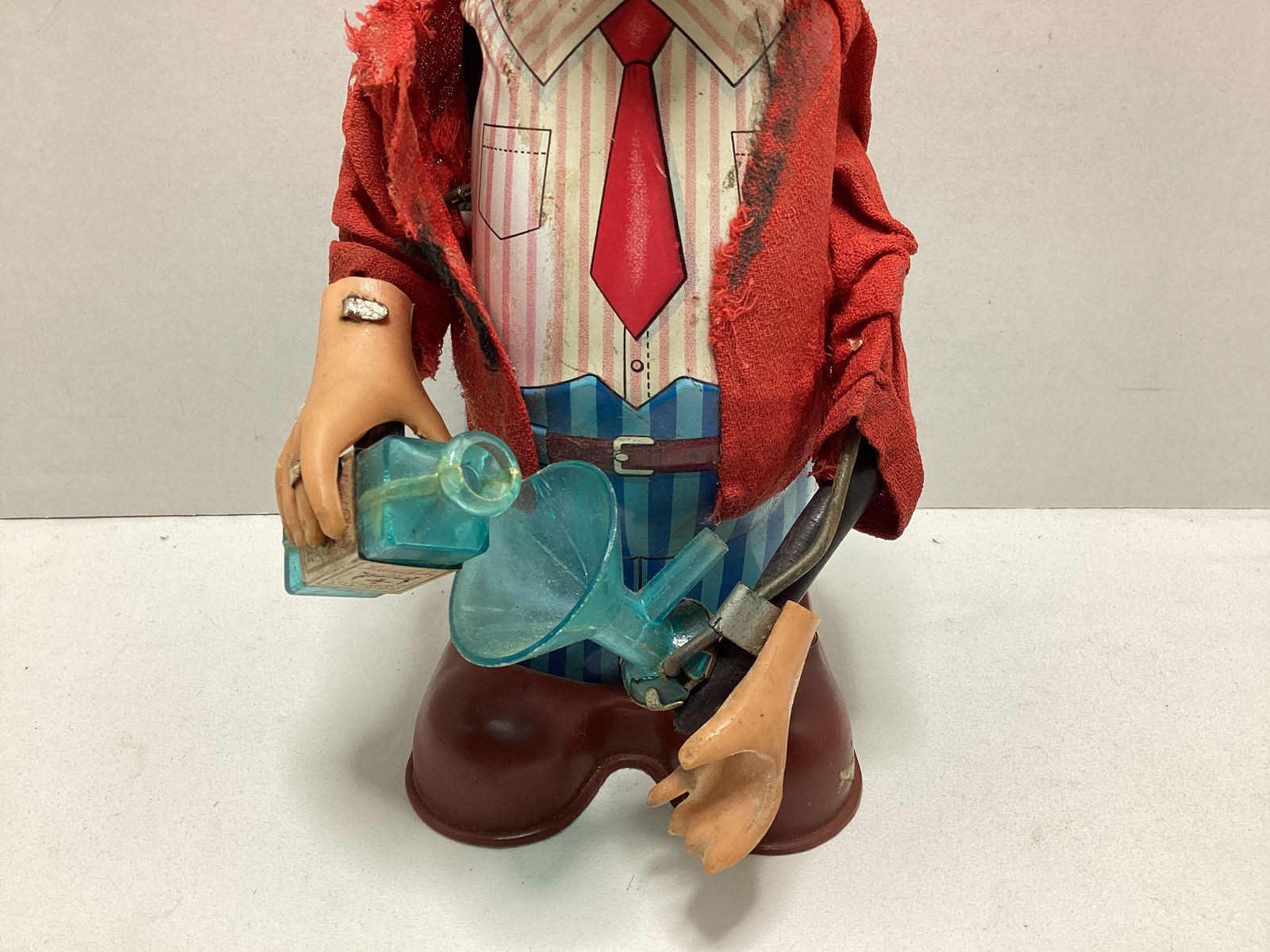Vintage Rosko Charley Weaver Bartender Toy - 3