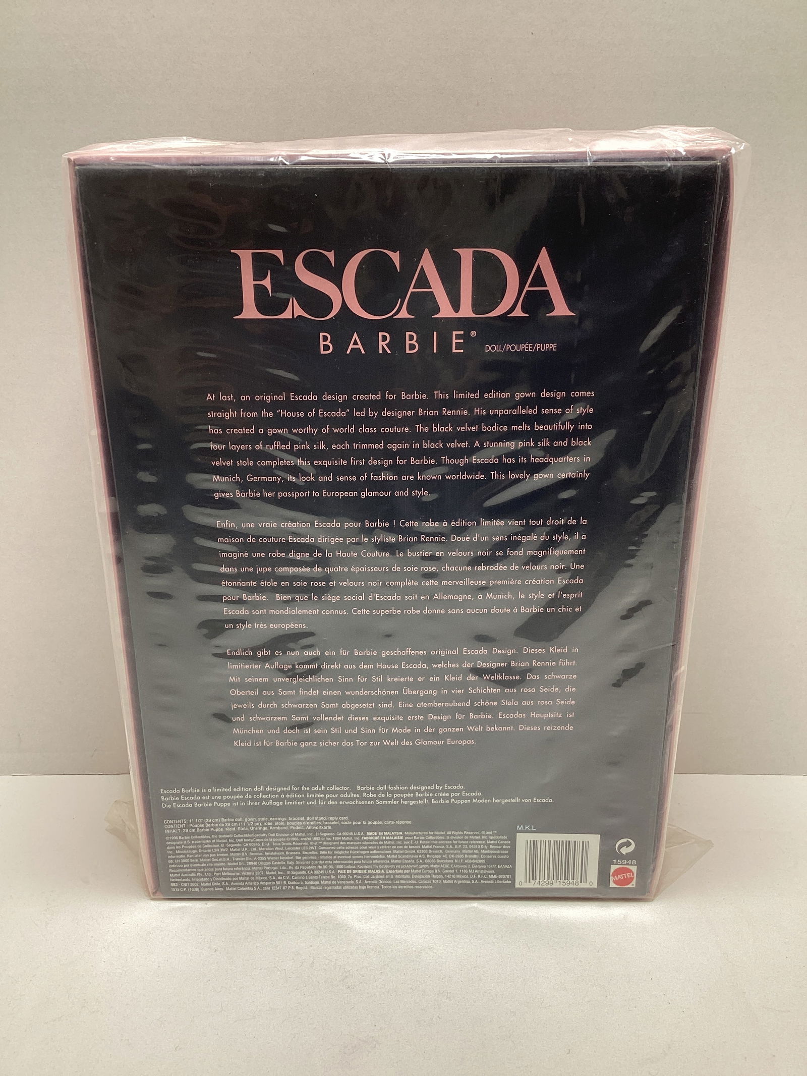 Escada Barbie Doll - 2