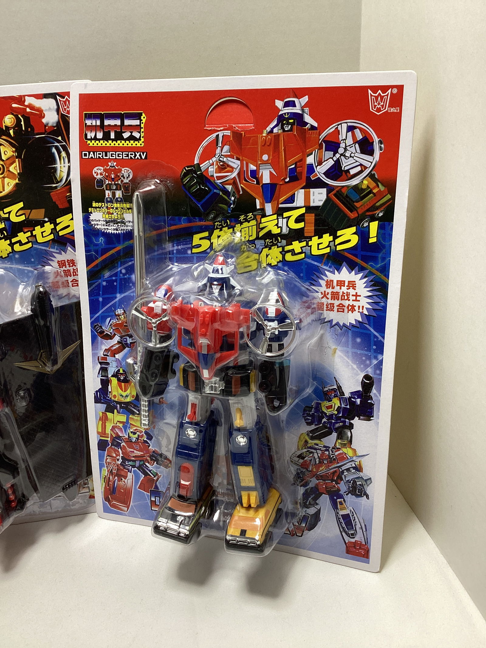 Three Chinese Japanese Transformer Figures - 4