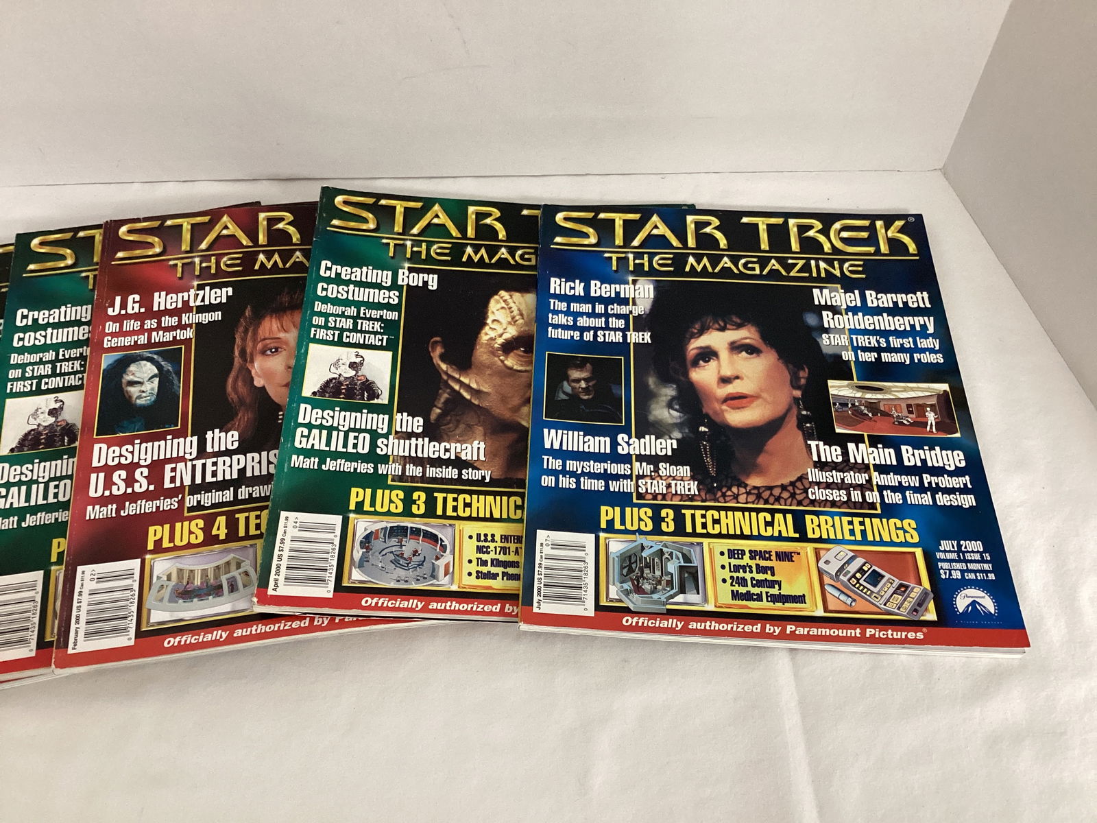 Star Trek Magazines - 4