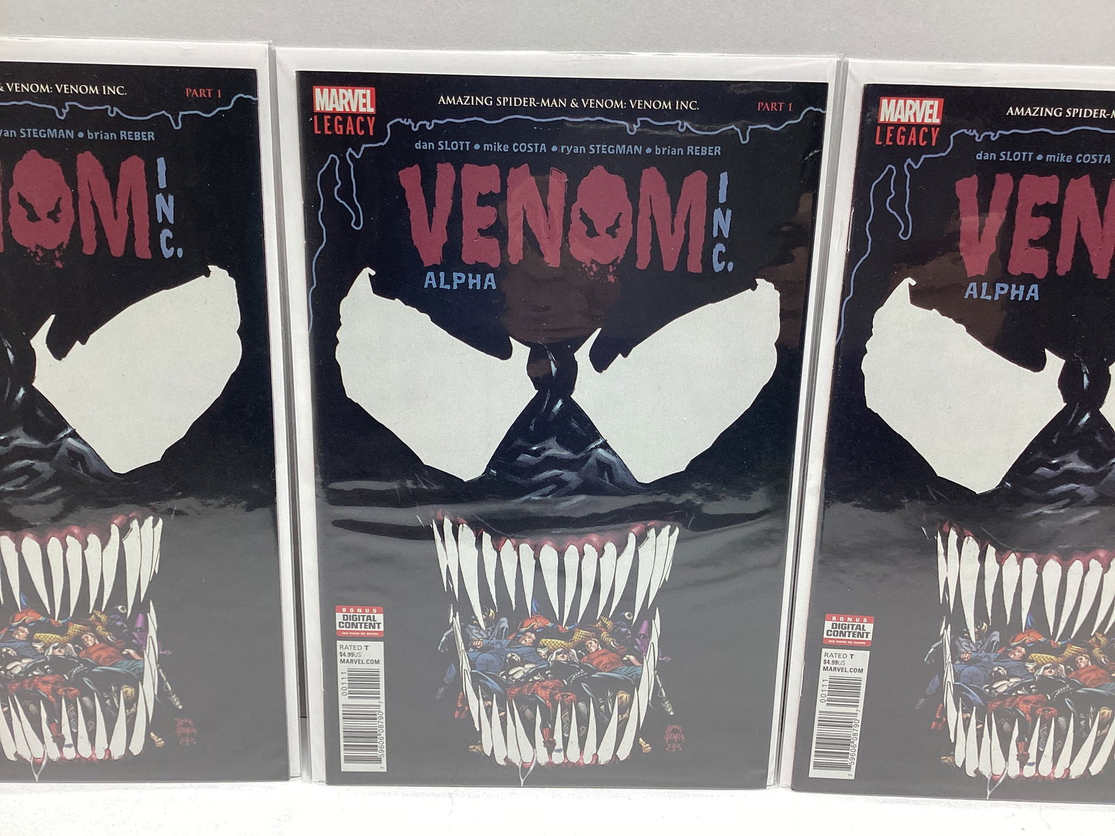 Three Venom Inc. Alpha 1 Marvel Comic Books - 3