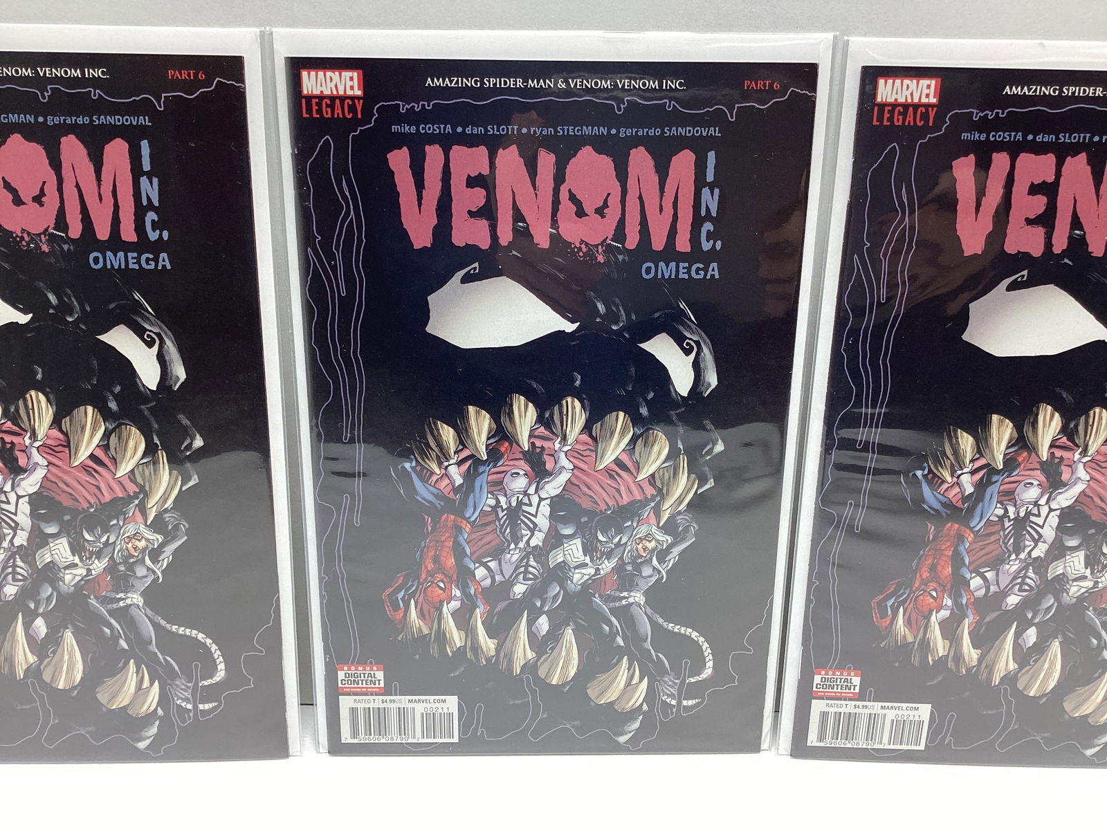 Three Venom Inc. Omega 1 Marvel Comic Books - 3