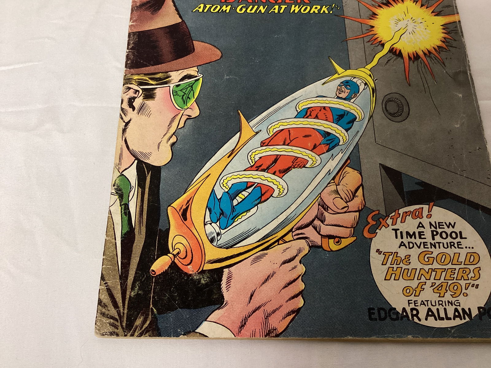 The Atom 12 DC Comic Book - 4