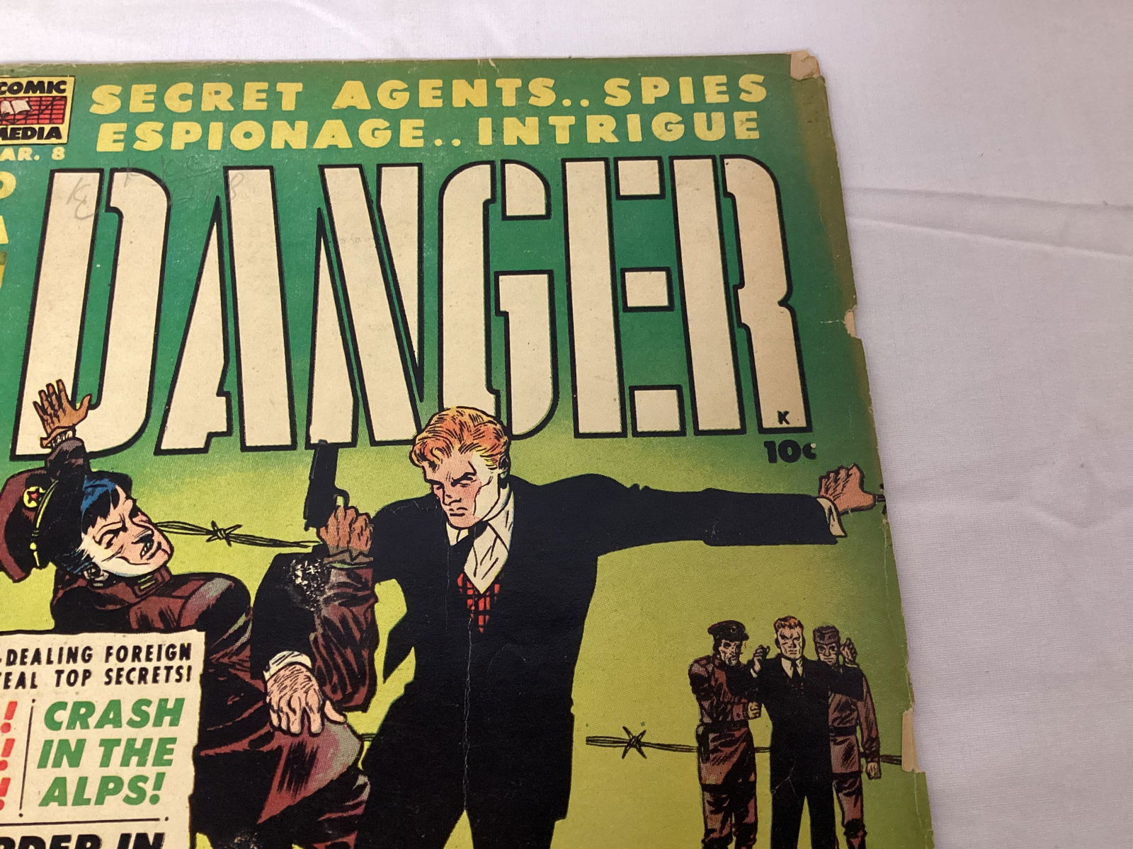 Danger 8 Comic Media Comic Book - 3