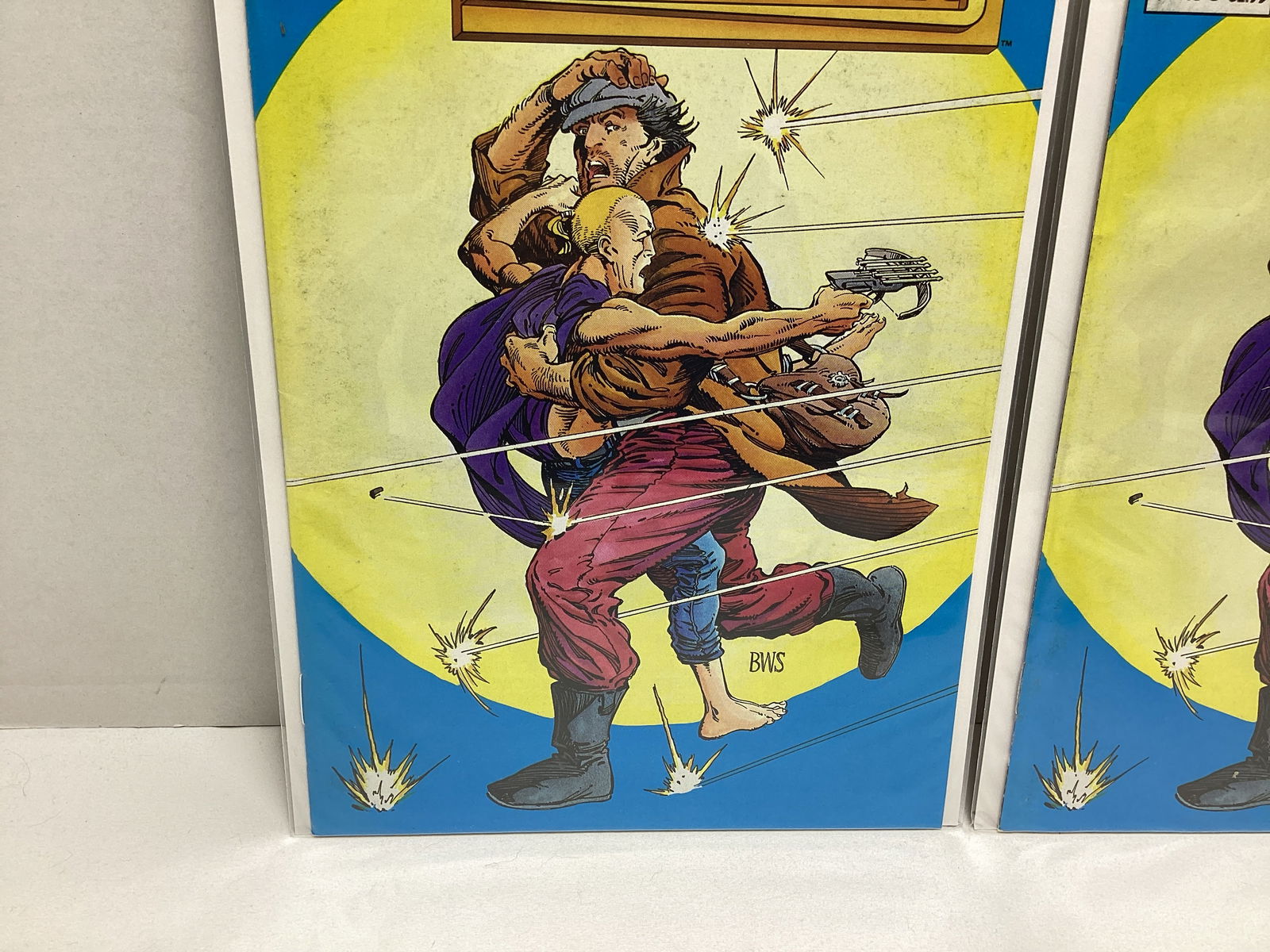 Two Archer and Armstrong 0 Valliant Comic Books - 3