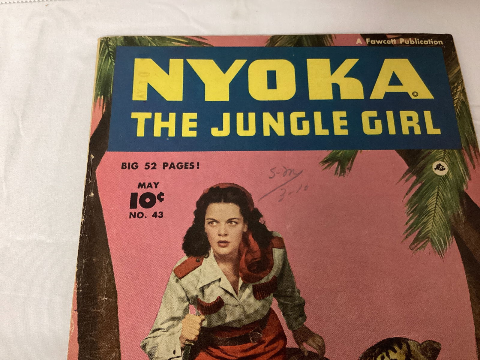 Nyoka the Jungle Girl 43 Fawcett Comic Book - 2