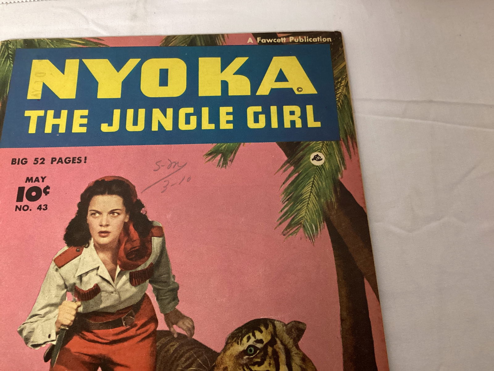 Nyoka the Jungle Girl 43 Fawcett Comic Book - 3