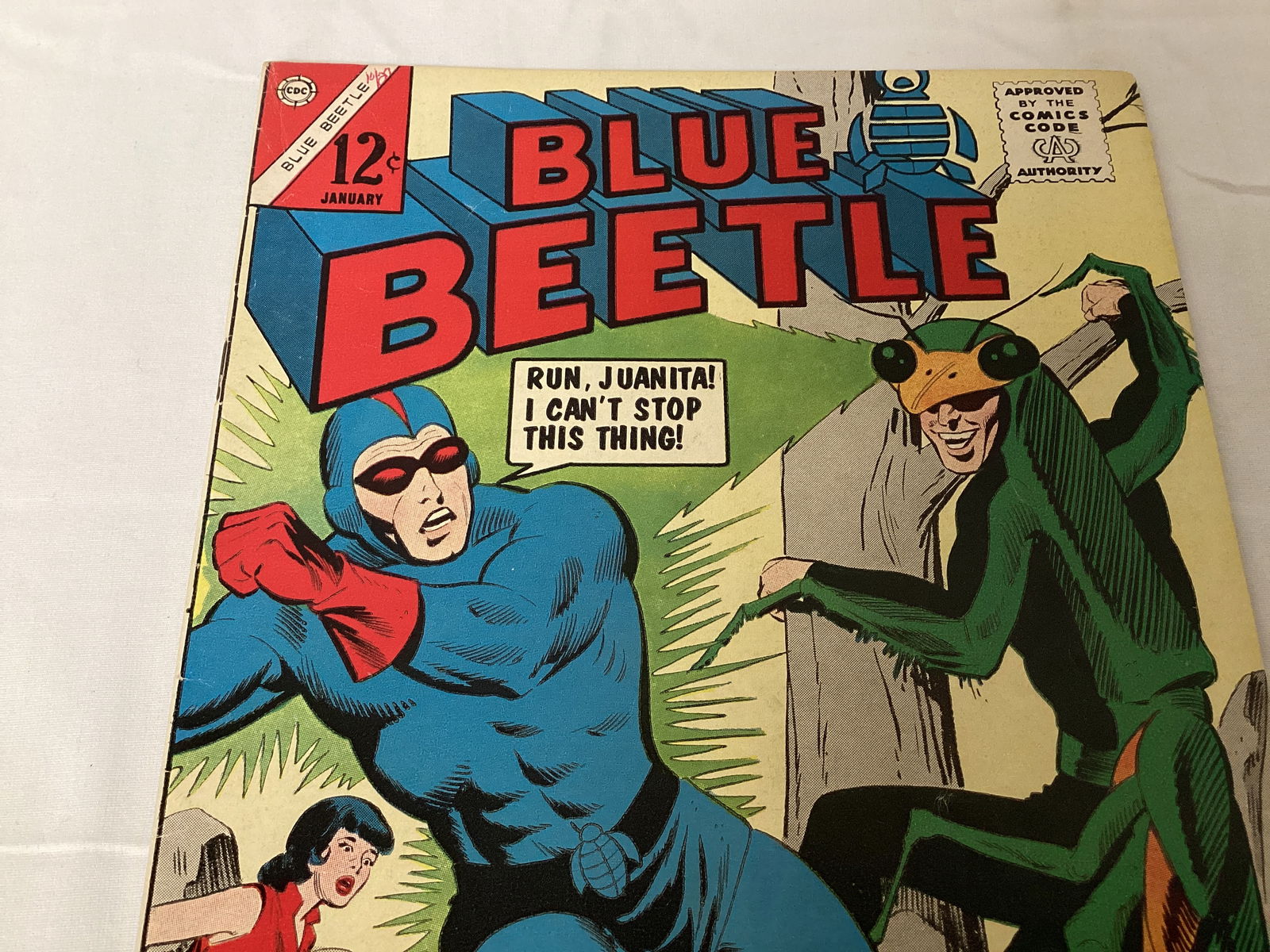 Blue Beetle 4 Charlton Comic Book - 2
