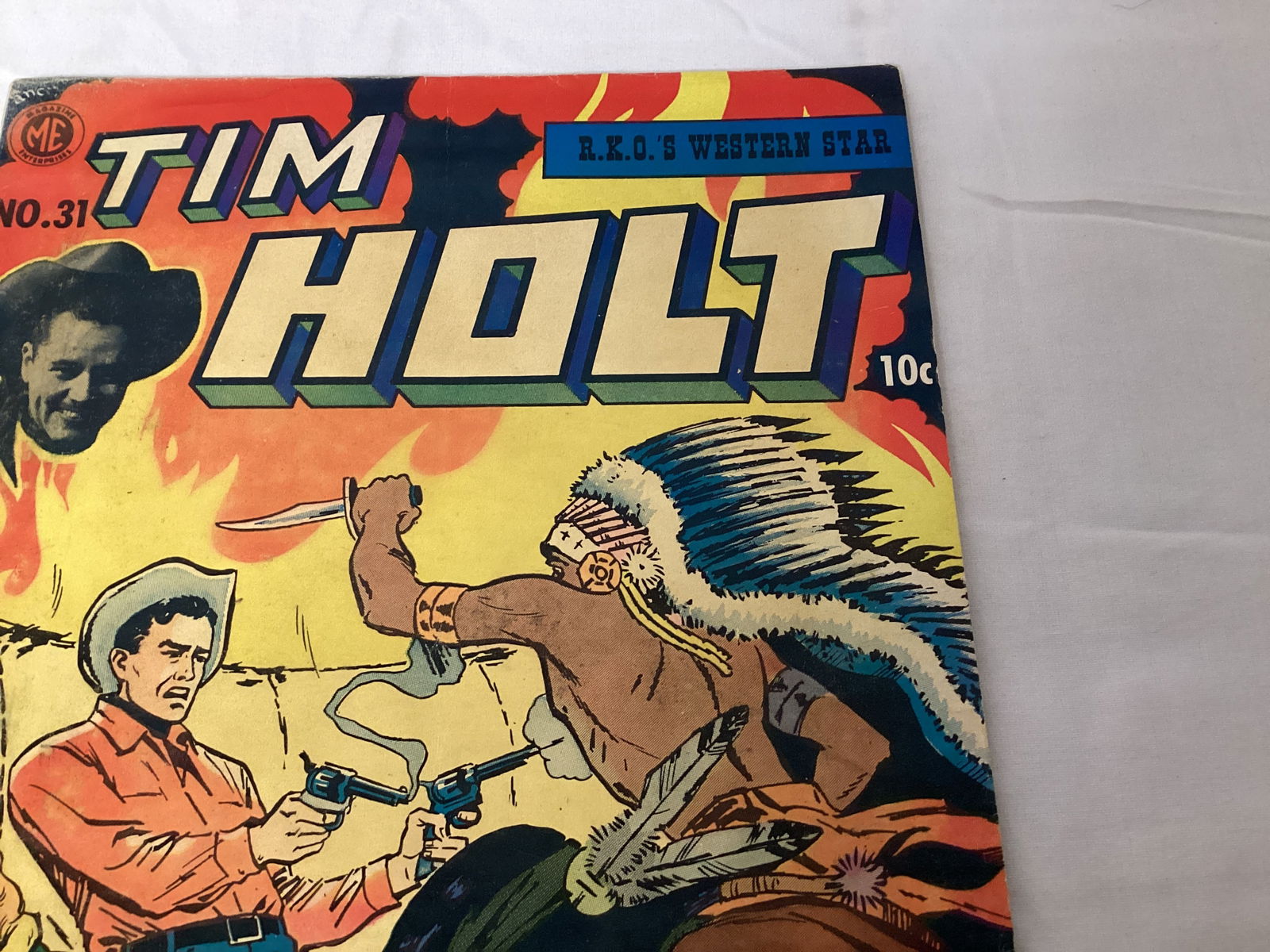 Tim Holt 31 Magazine Enterprises Comic Book - 3