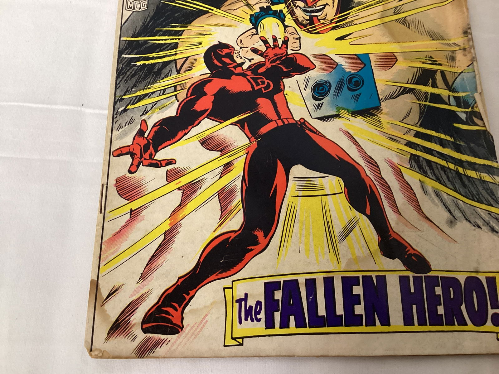 Daredevil 40 Marvel Comic Book - 4