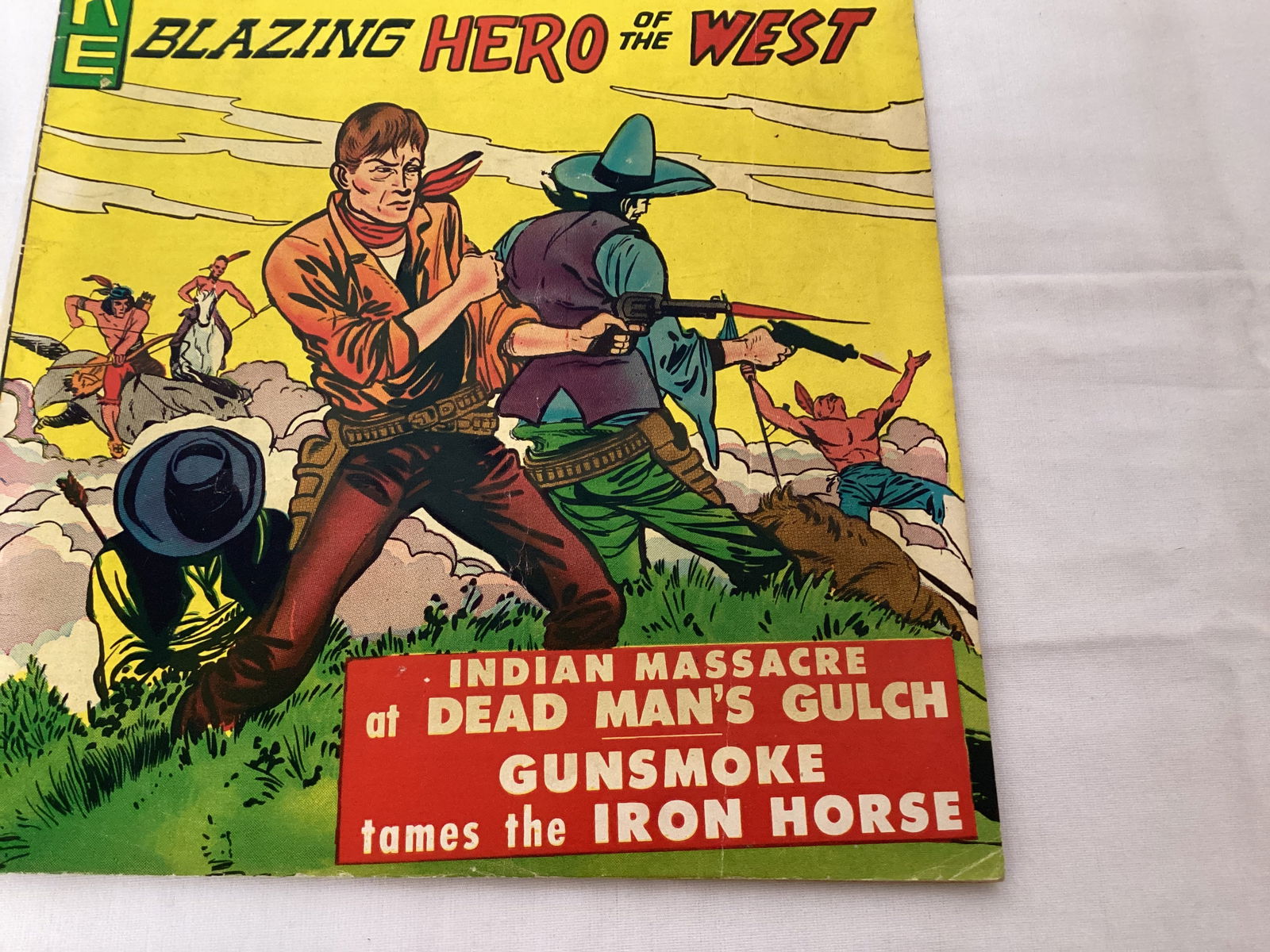 Gunsmoke 10 Western Comic Book - 5