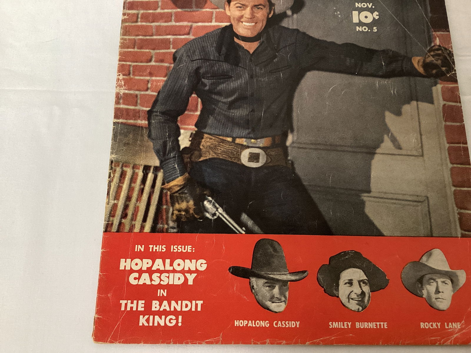 Six-Gun Heroes 5 Fawcett Western Comic Book - 4