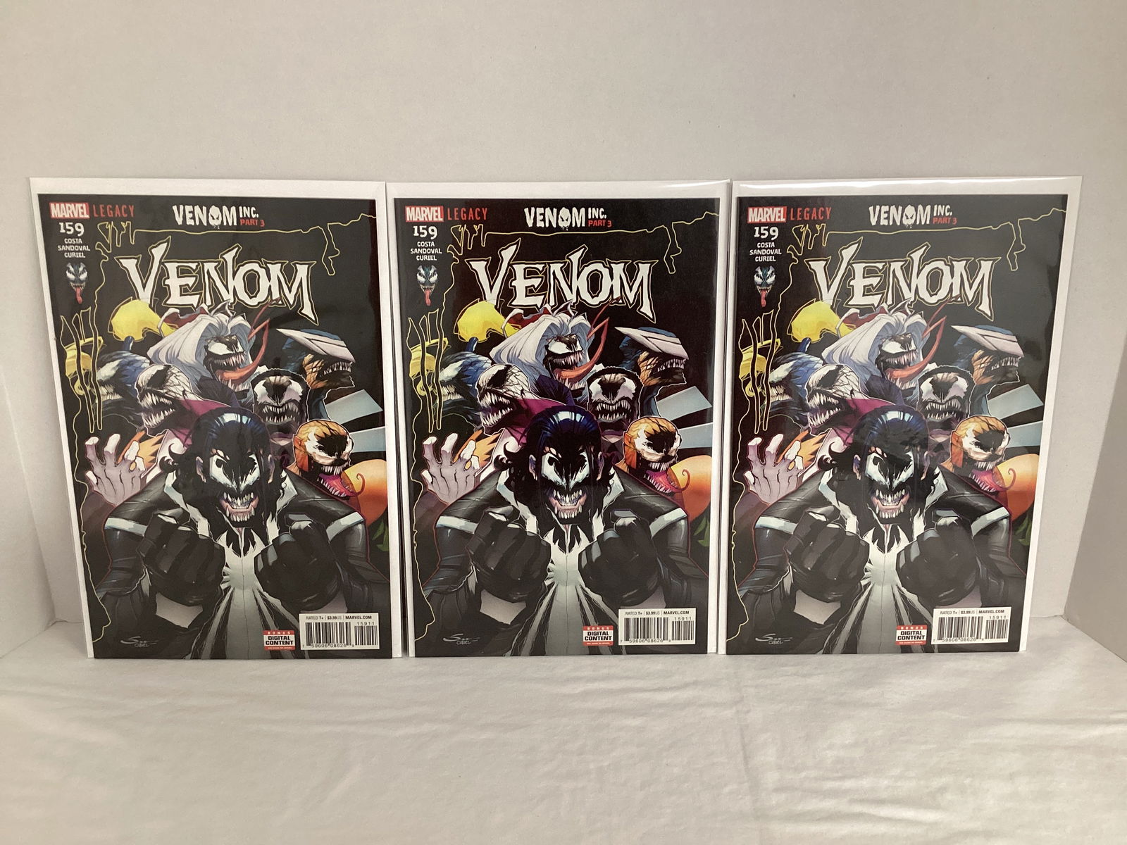 Three Venom 159 Marvel Comic Books (1 of 4)
