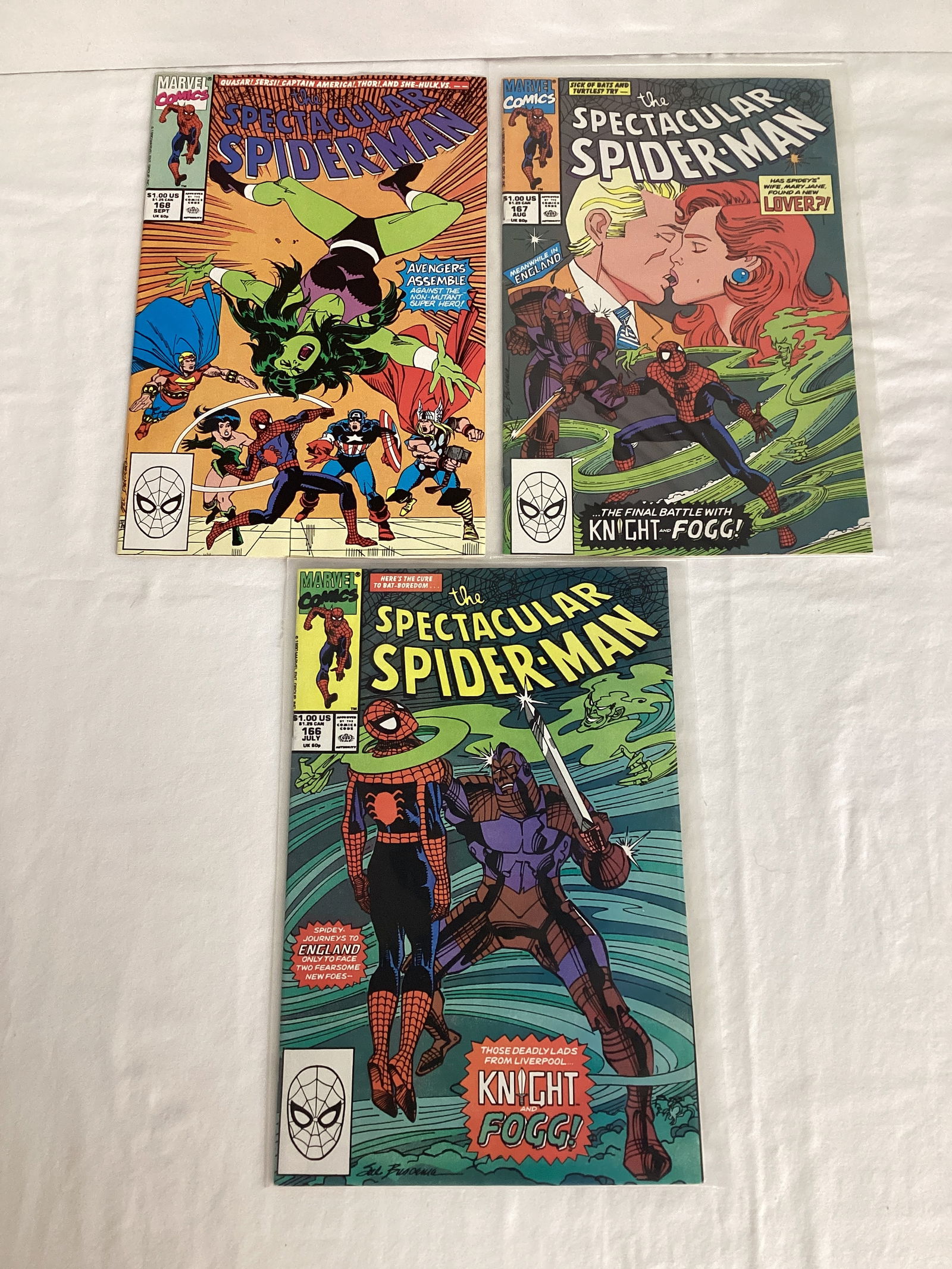 Three Spectacular Spider-Man Marvel Comic Books (1 of 4)