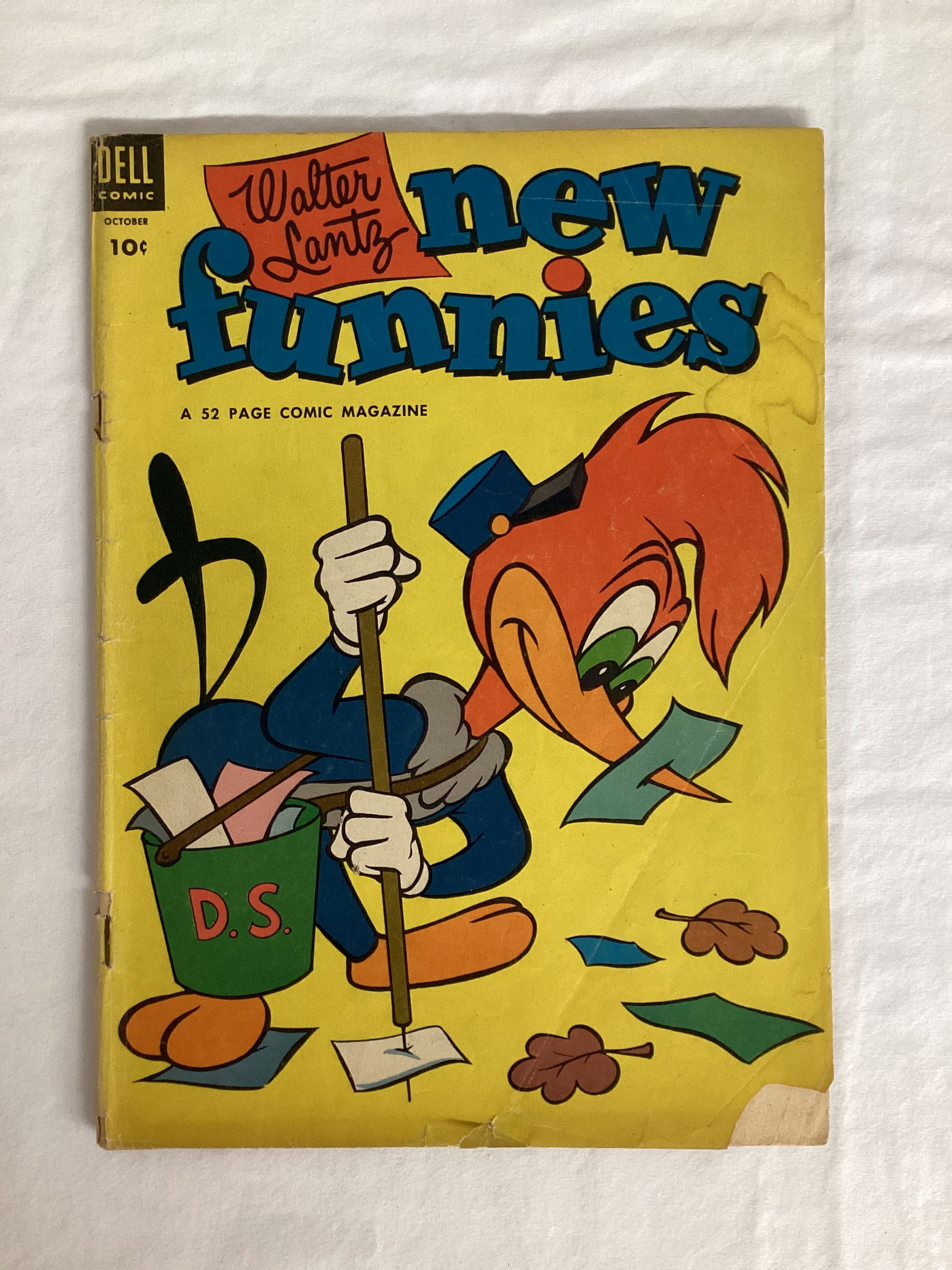 Walter Lantz New Funnies 200 Dell Comic Book (1 of 8)