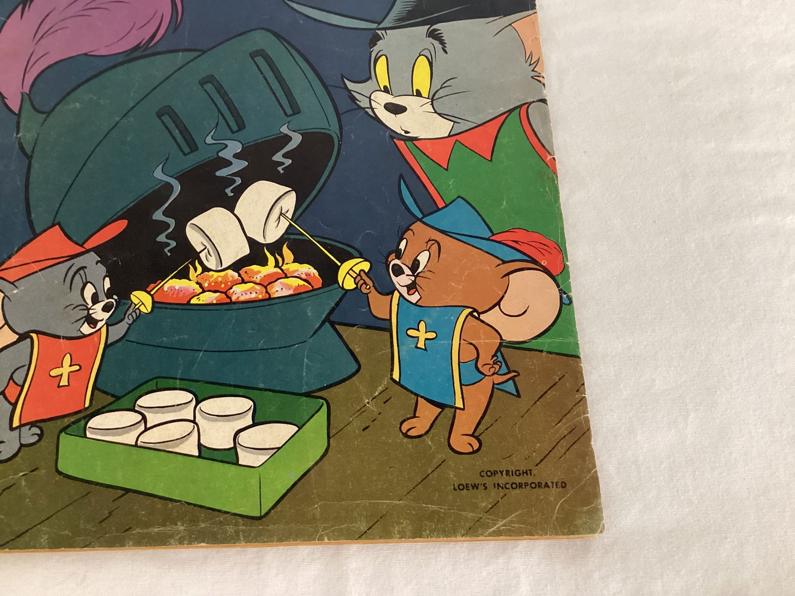 MGM's Mouse Musketeers 17 Dell Tom and Jerry Comic Book - 5