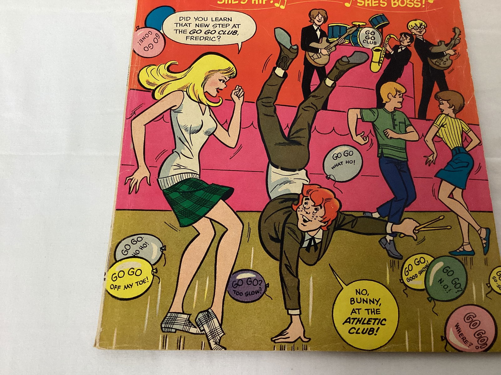 Bunny 1 Harvey Comic Book - 4