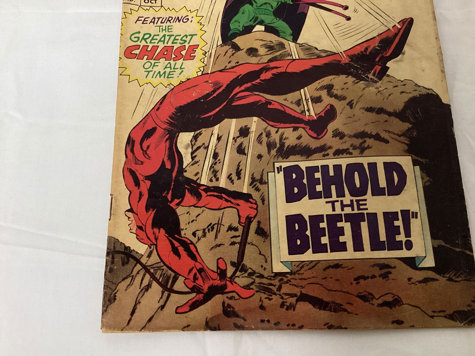 Daredevil 33 Marvel Comic Book - 4