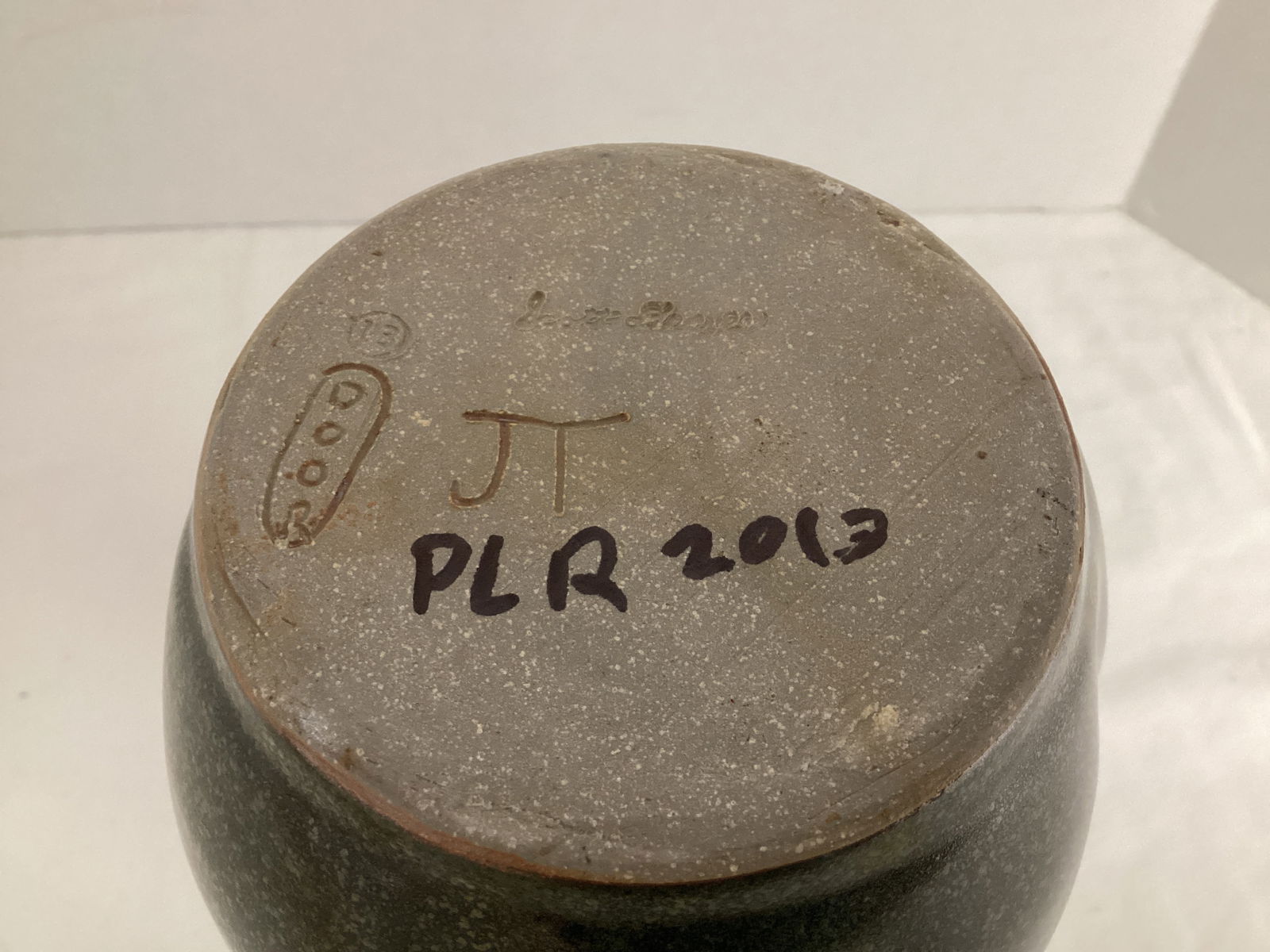 Door Pottery Signed Vase - 5