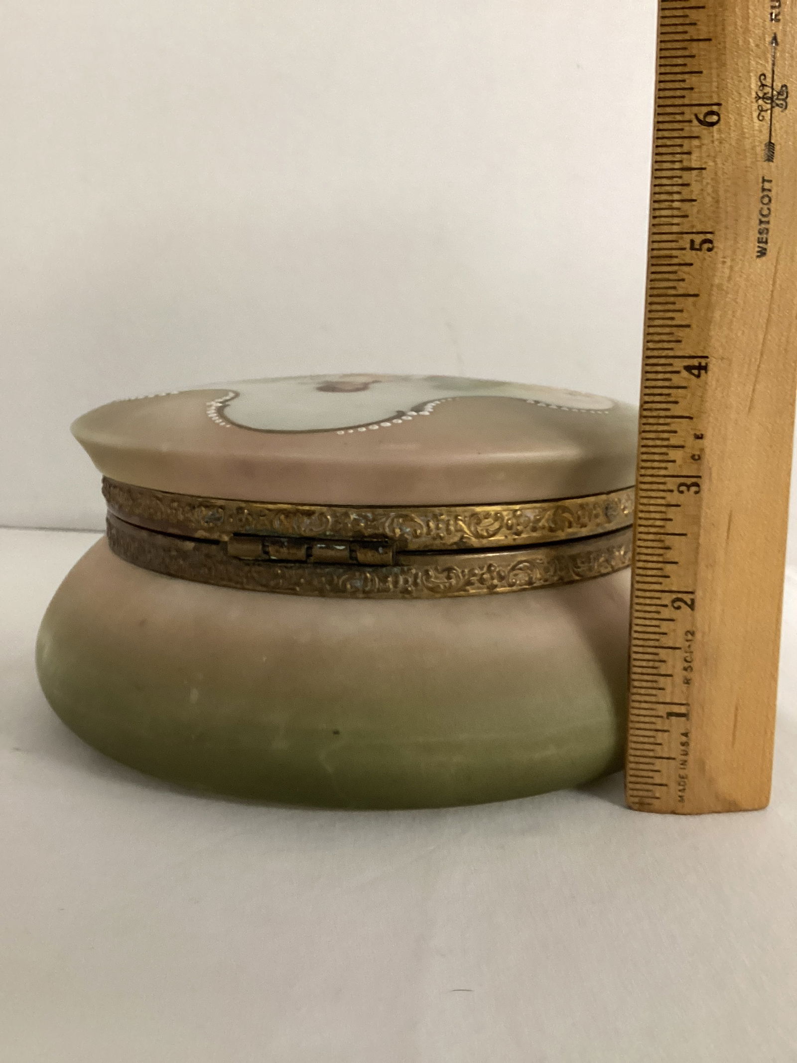 Nakara C F Monroe Antique Glass Dresser Box with Hinged Lid - 10