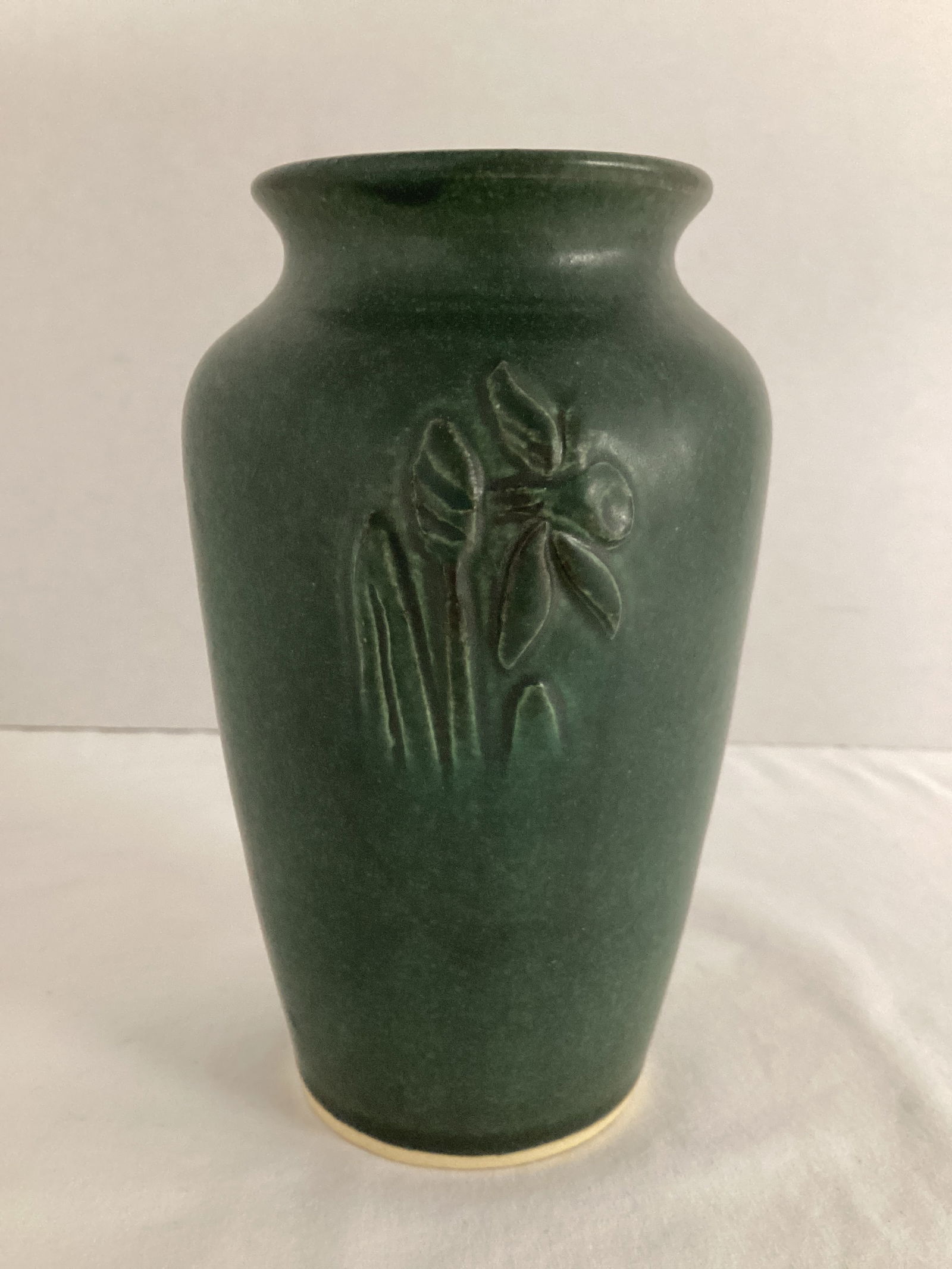 2007 Door Pottery Signed Vase (1 of 5)