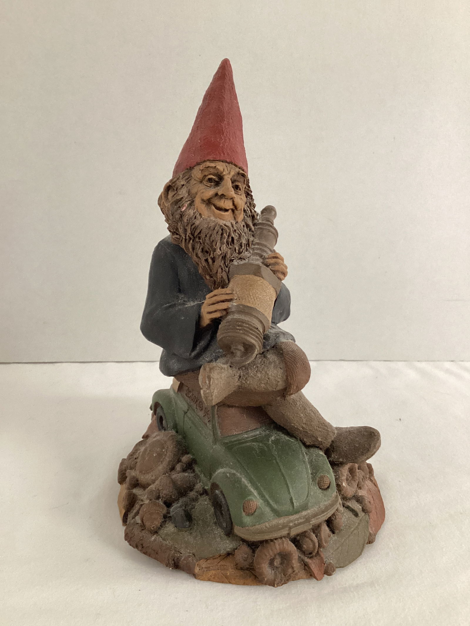 1989 Cairn Studios Tom Clark Sparky Gnome: 7" h 