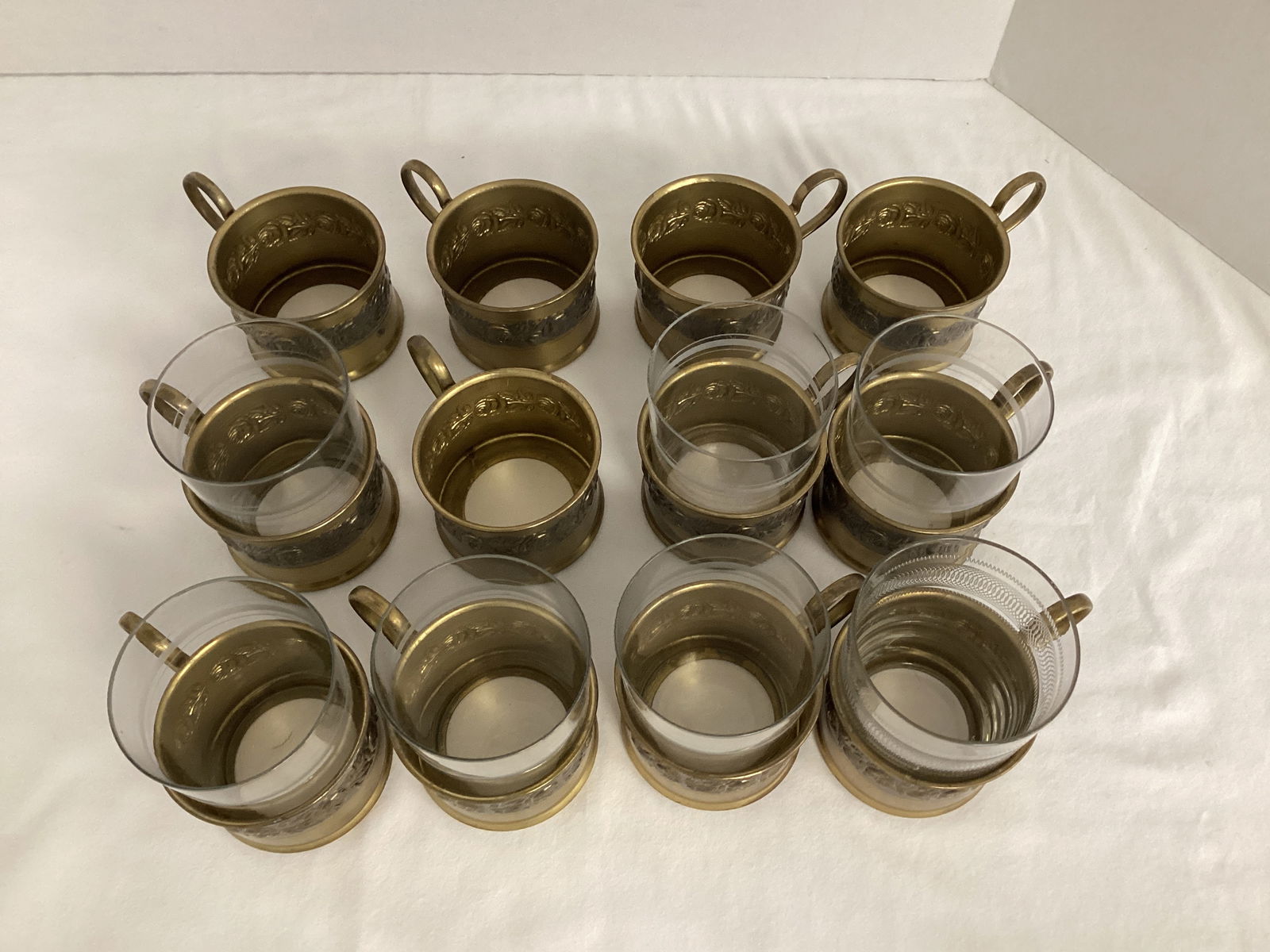Vintage Brass Embossed Rose Pattern Eggnog Punch Bowl with Lid and 12 Brass Glass Holders - 10