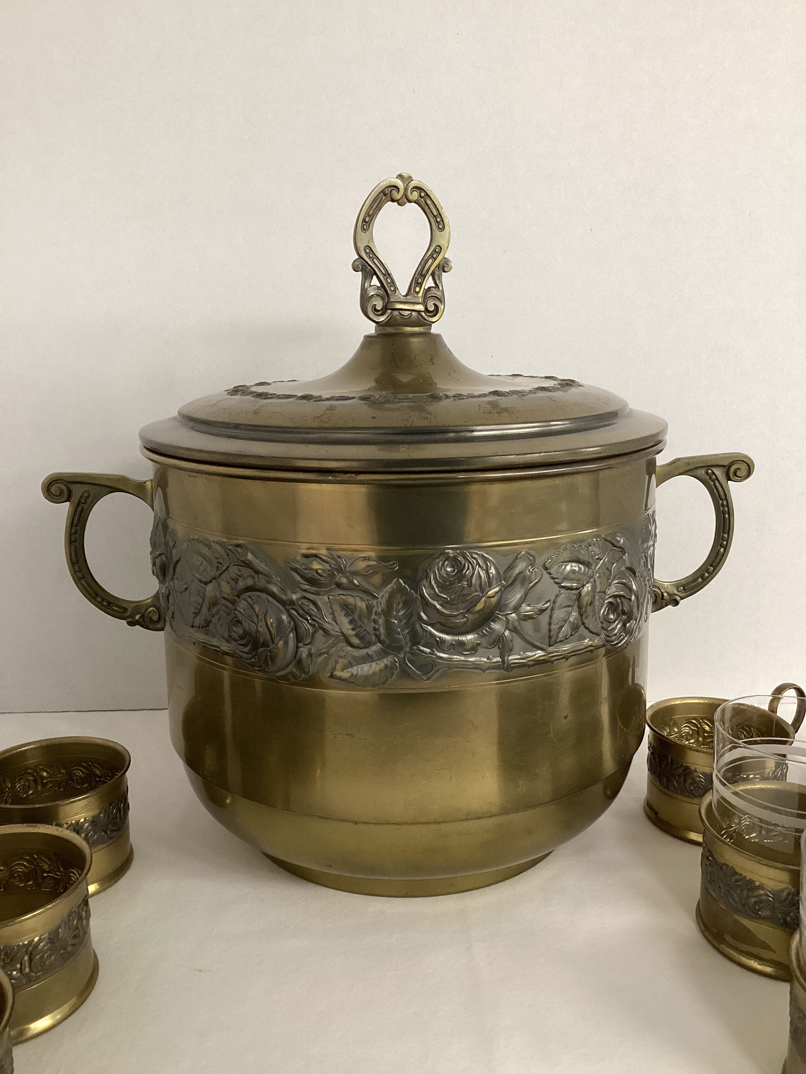 Vintage Brass Embossed Rose Pattern Eggnog Punch Bowl with Lid and 12 Brass Glass Holders - 2
