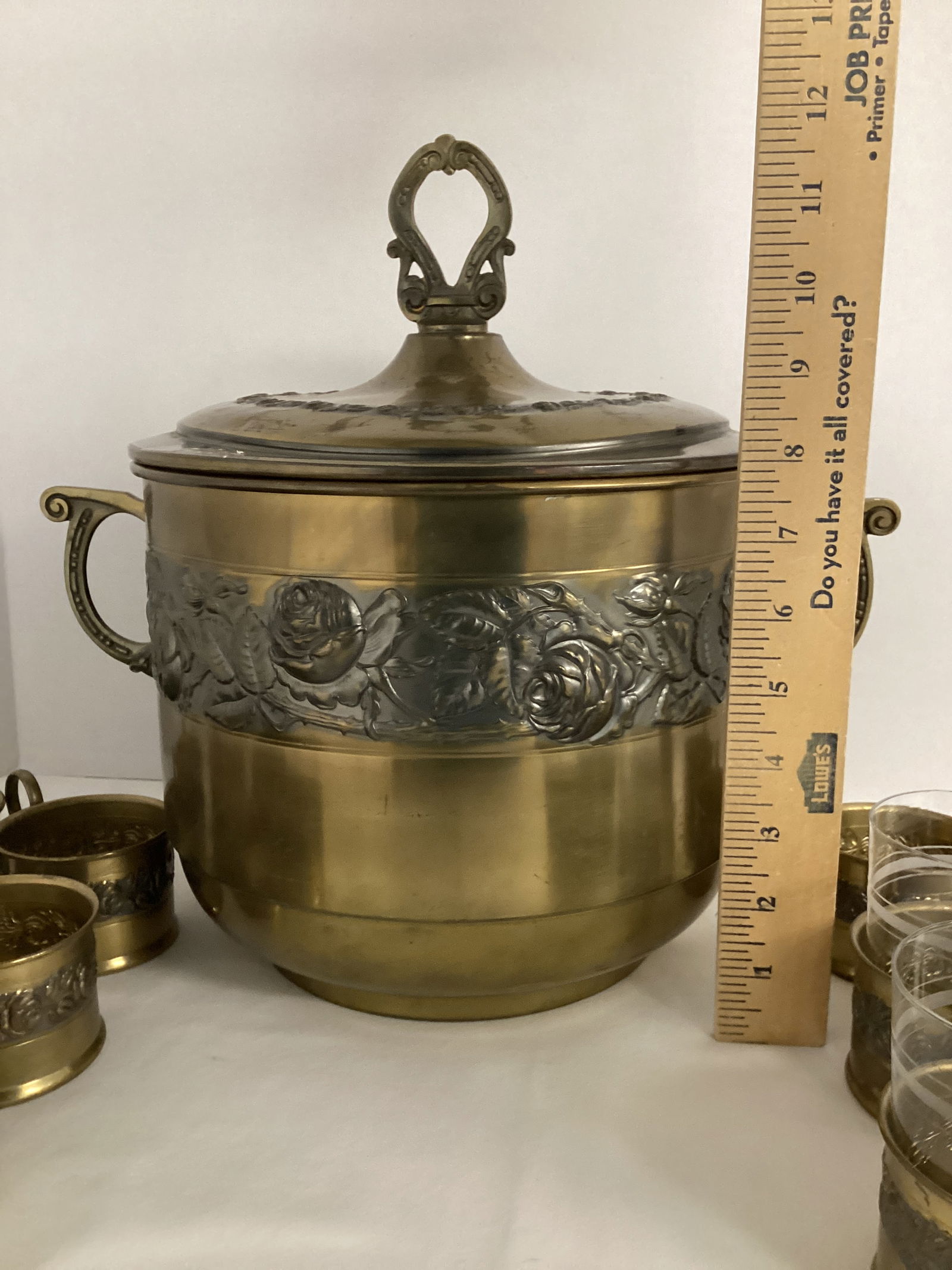 Vintage Brass Embossed Rose Pattern Eggnog Punch Bowl with Lid and 12 Brass Glass Holders - 8