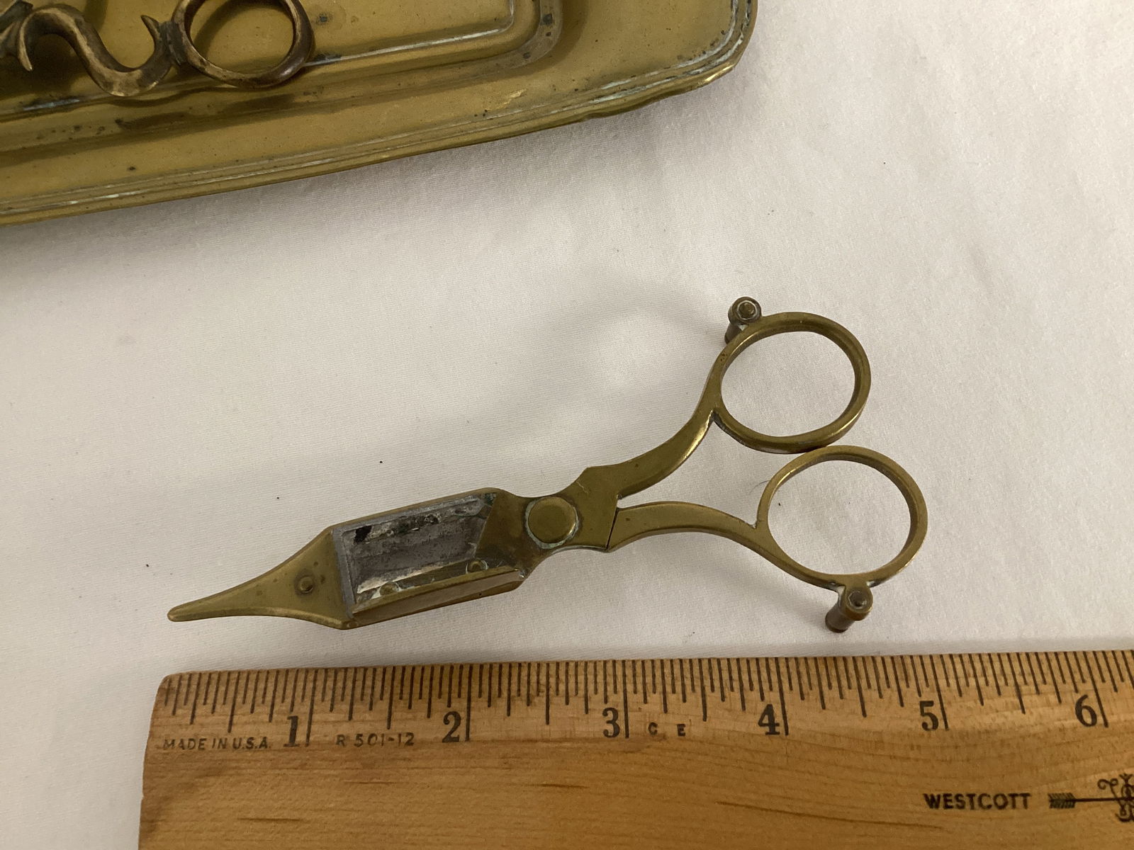Two Brass Candlewick Scissors and Small Brass Trays - 7