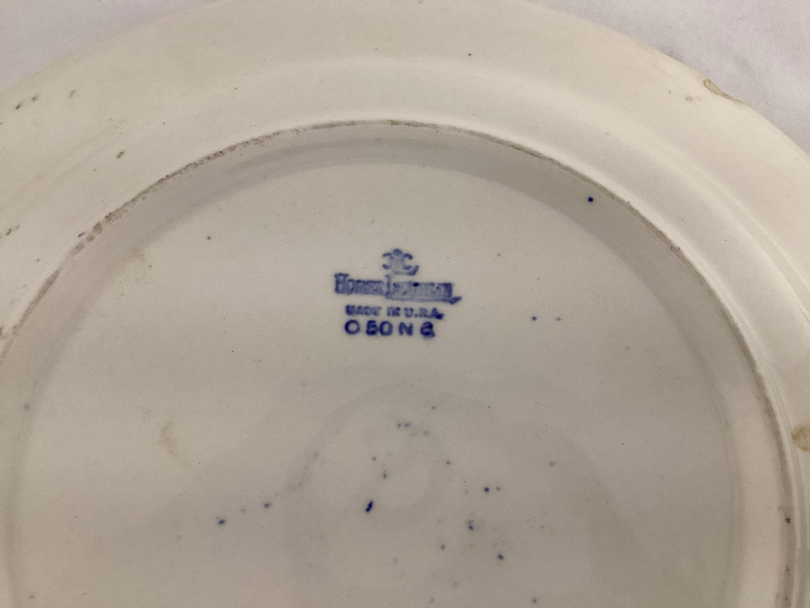 Two Blue Willow Pattern Plates - 5