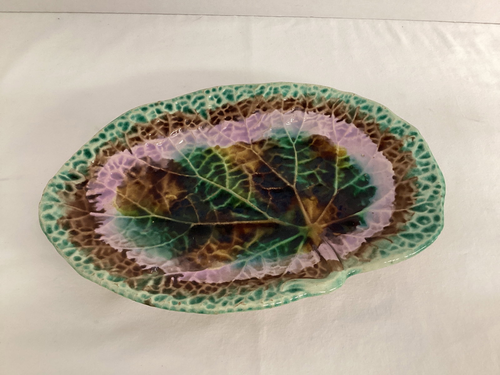 Antique Majolica Begonia Leaf Plate: 10 3/4" x 7 1/4", crazing, some dings to finish