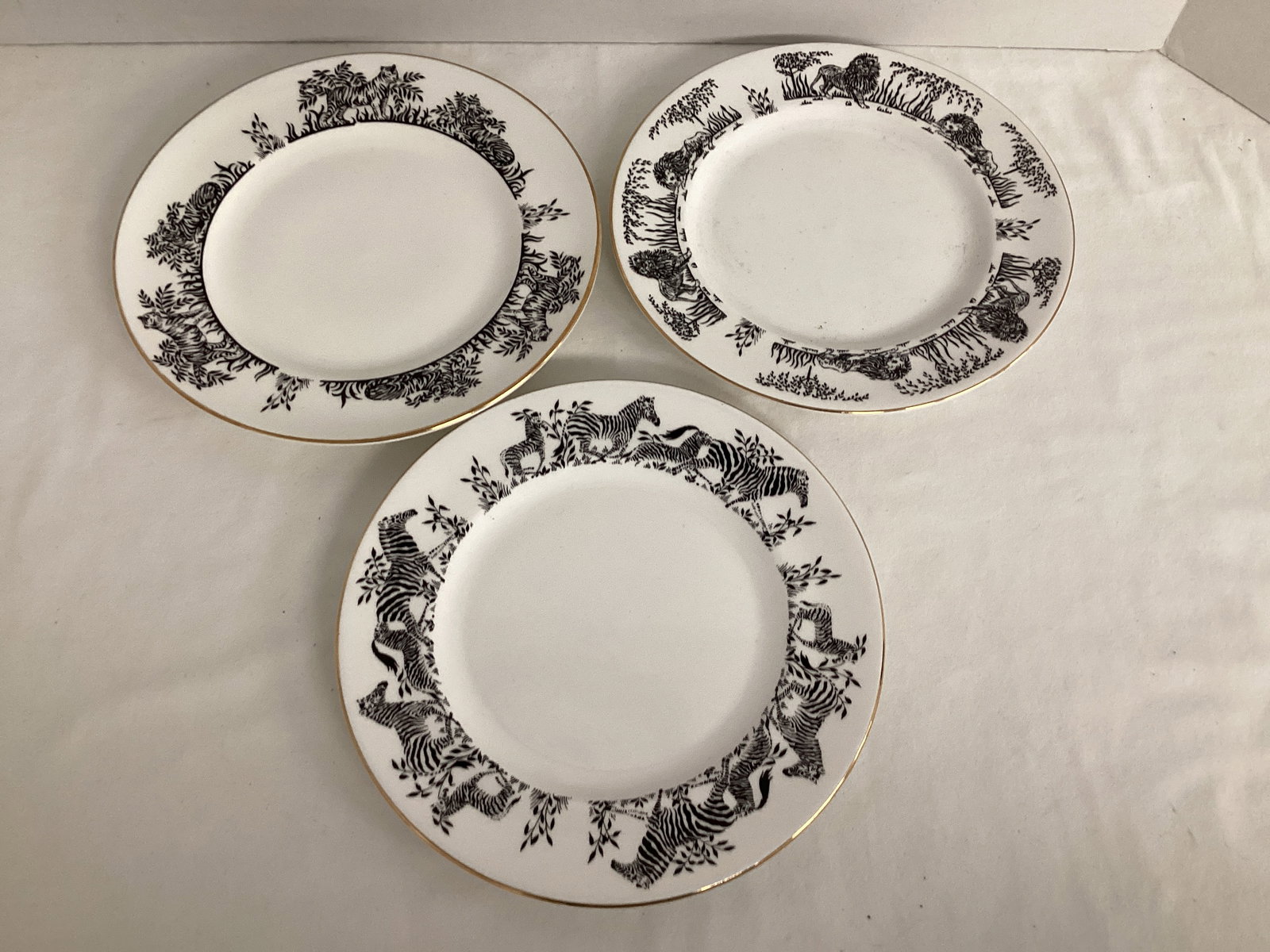 Three Staffordshire African Animal Plates: 8 1/2" diameter 