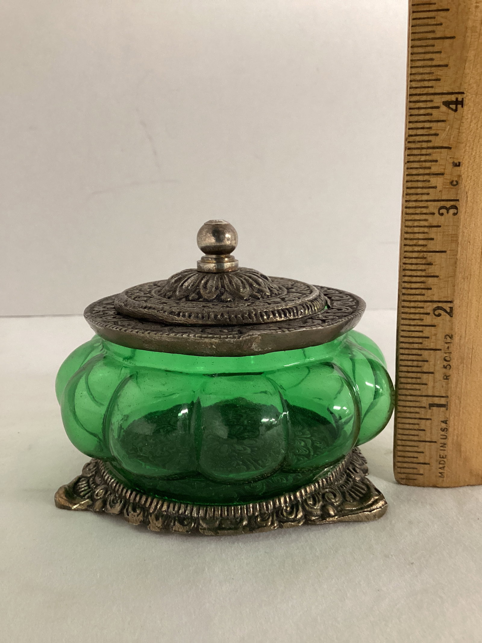Green Glass and Metal Trinket Box - 4