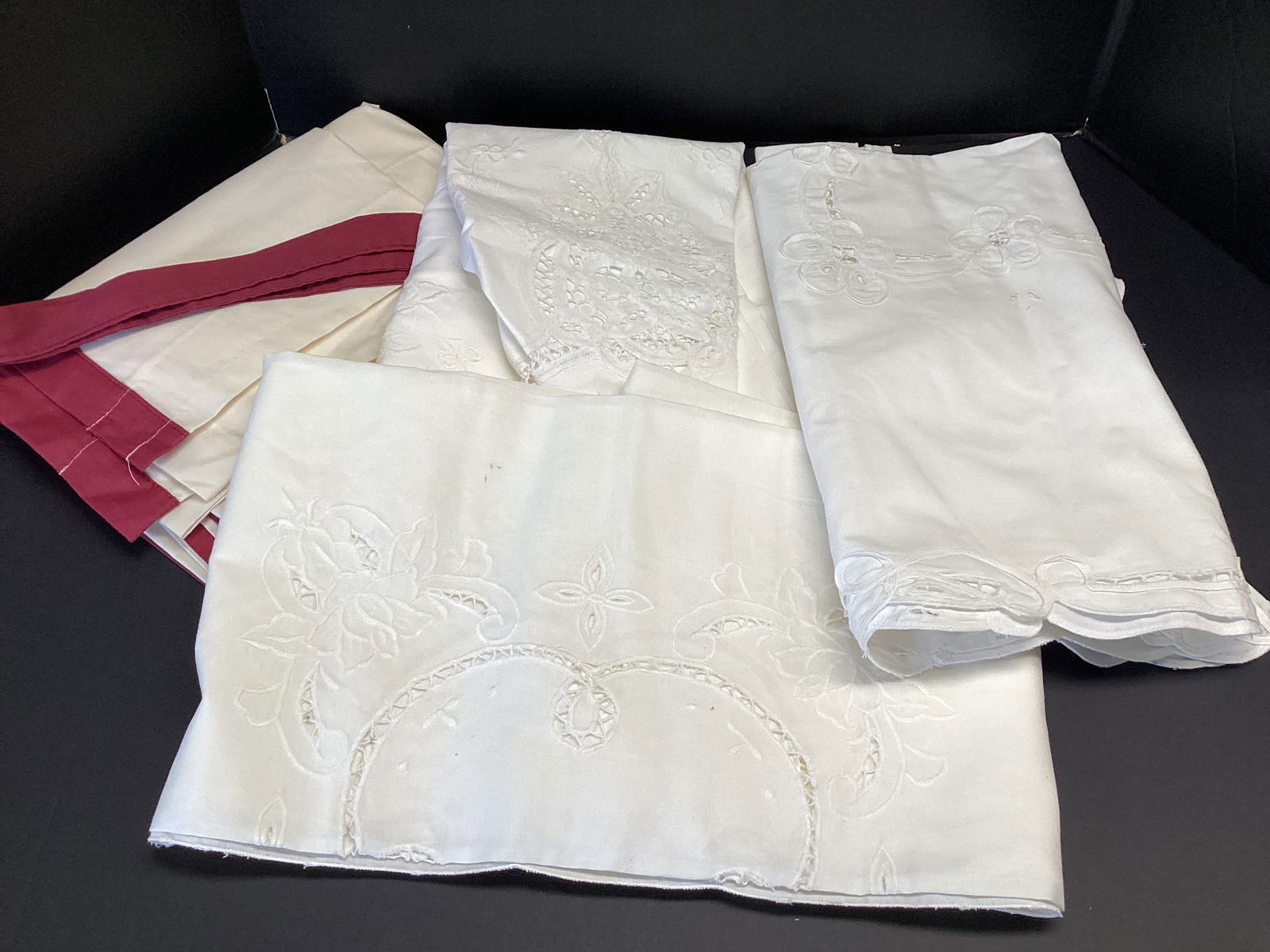 Tablecloths (1 of 5)