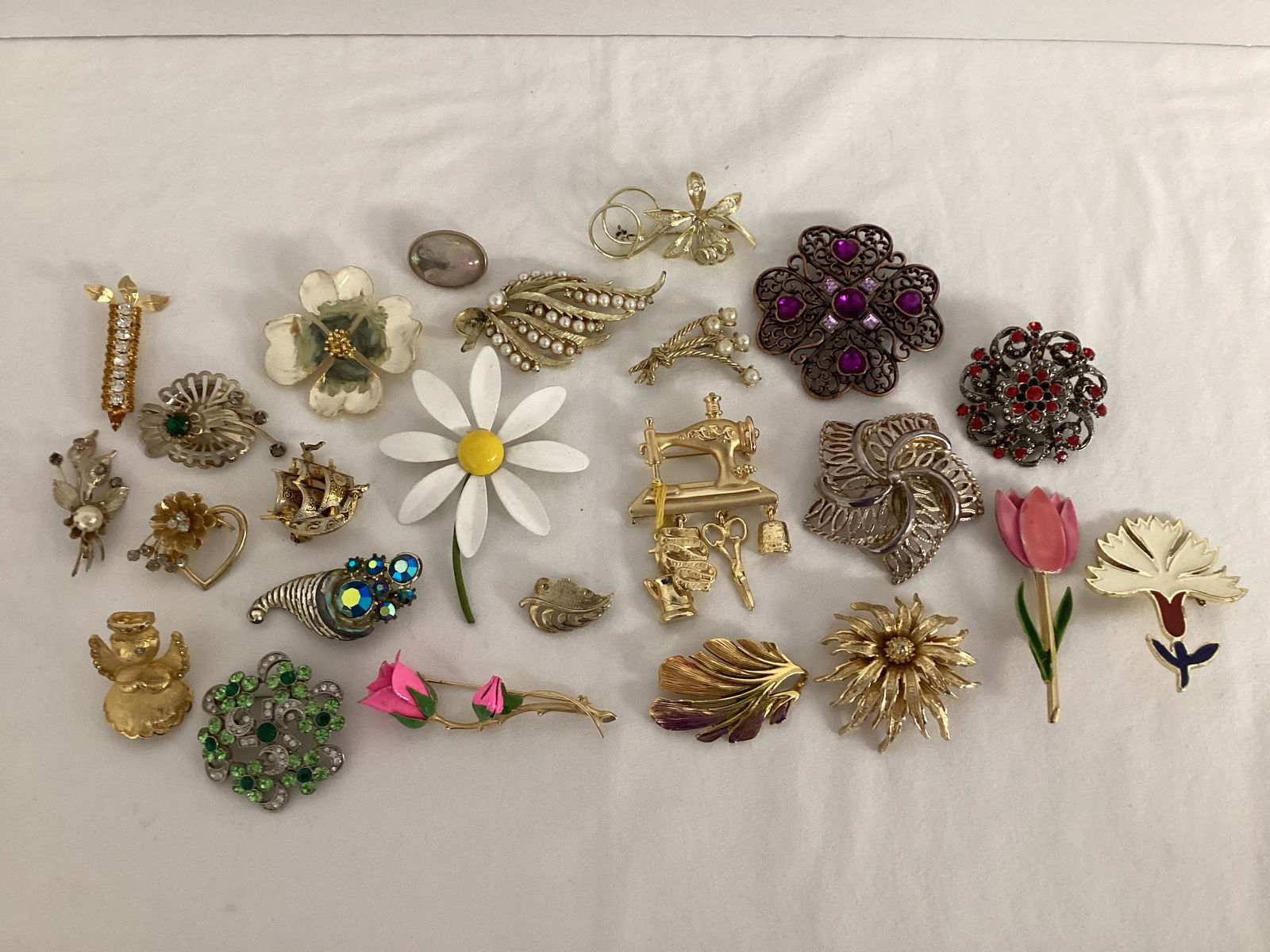 Pins and Brooches: . 