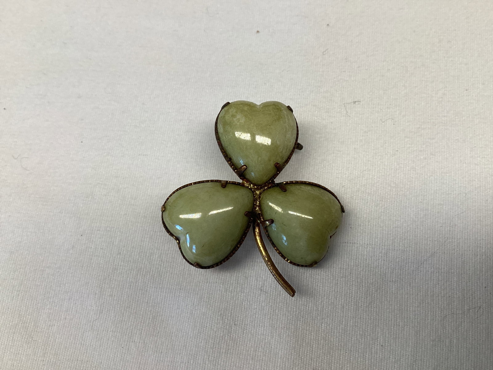 Vintage Marble Clover Brooch Made in Austria: 1 1/4" h 