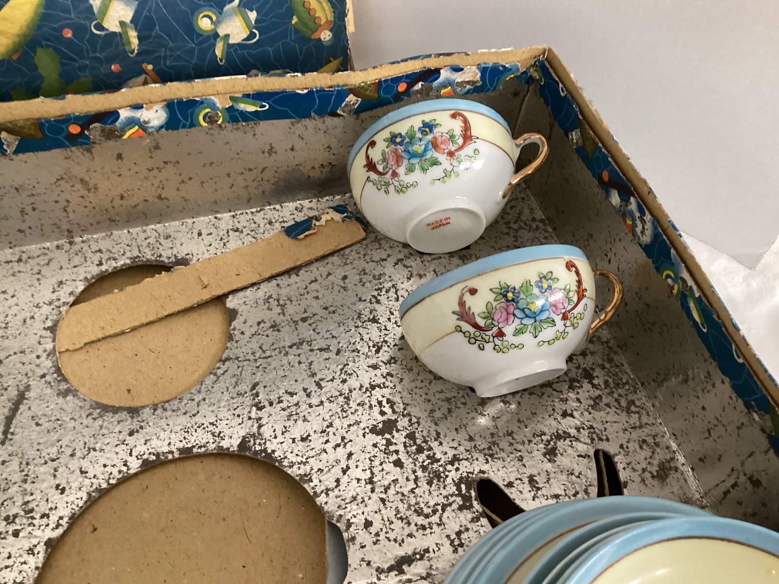 Little Hostess Children's Miniature Tea Set - 9