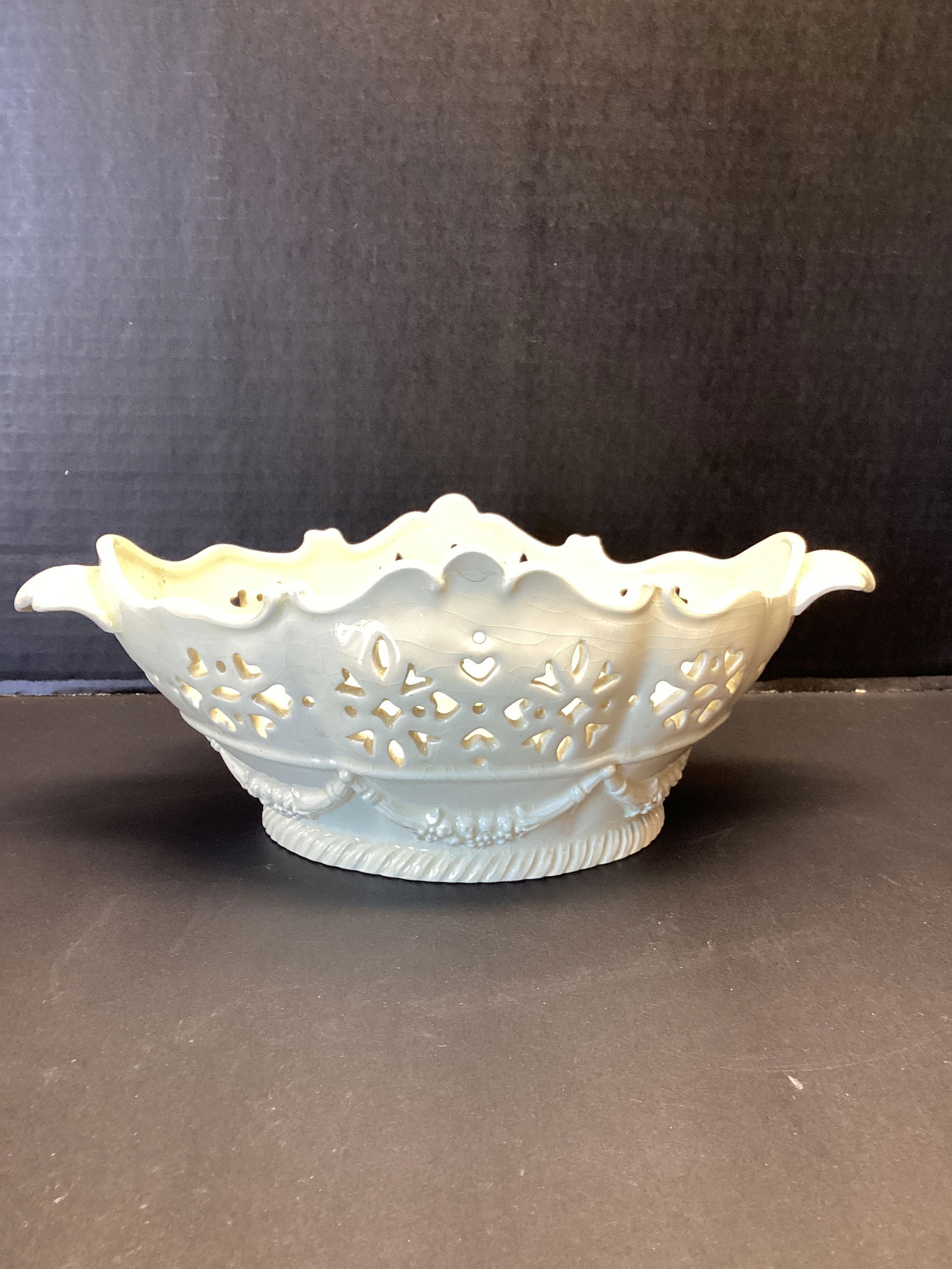 Ceramic Handled Bowl (1 of 7)