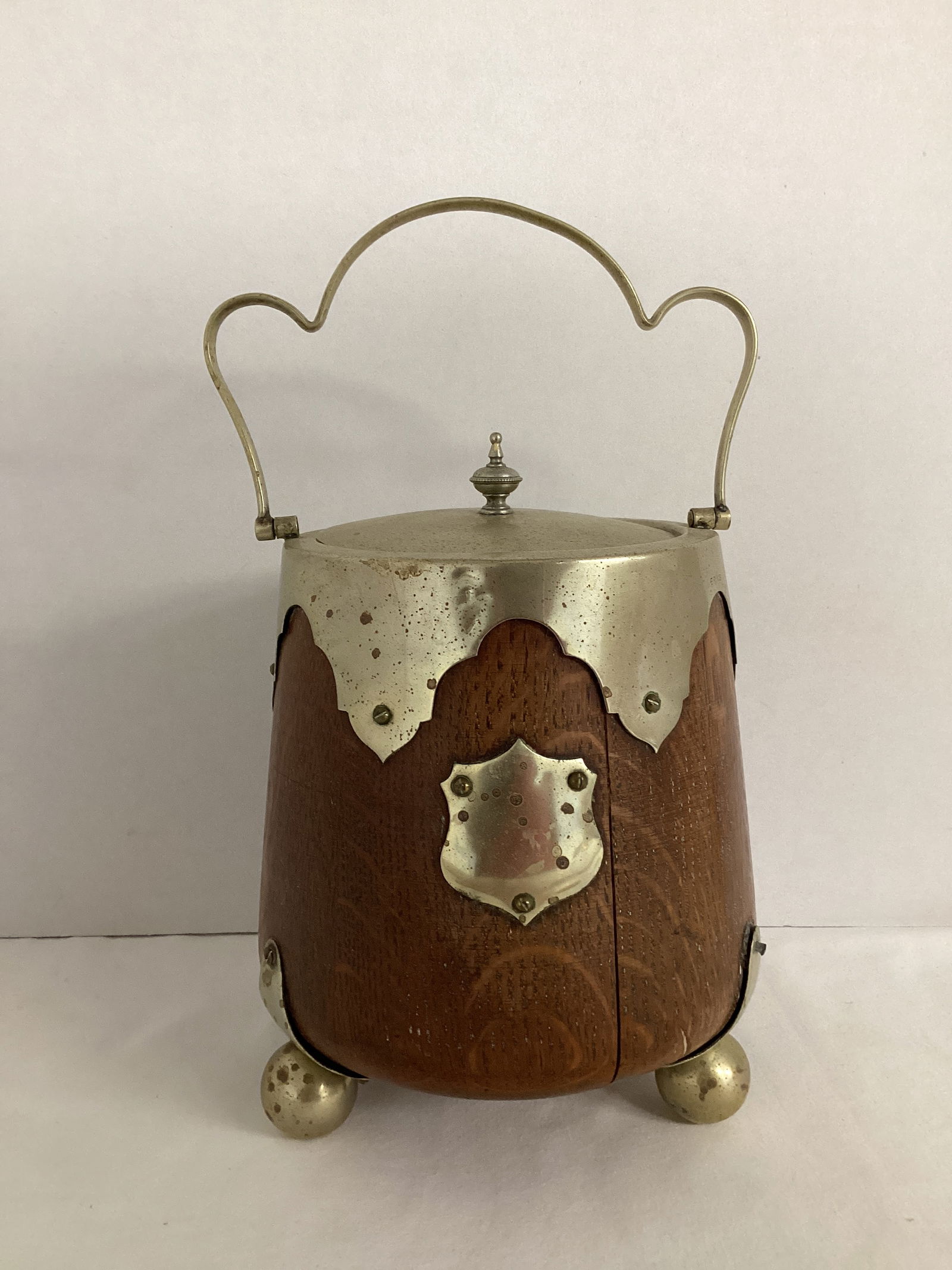 Antique English Oak Biscuit Barrel: wood separating, 8" h 