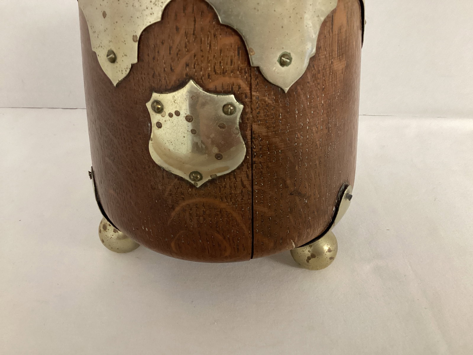 Antique English Oak Biscuit Barrel - 8