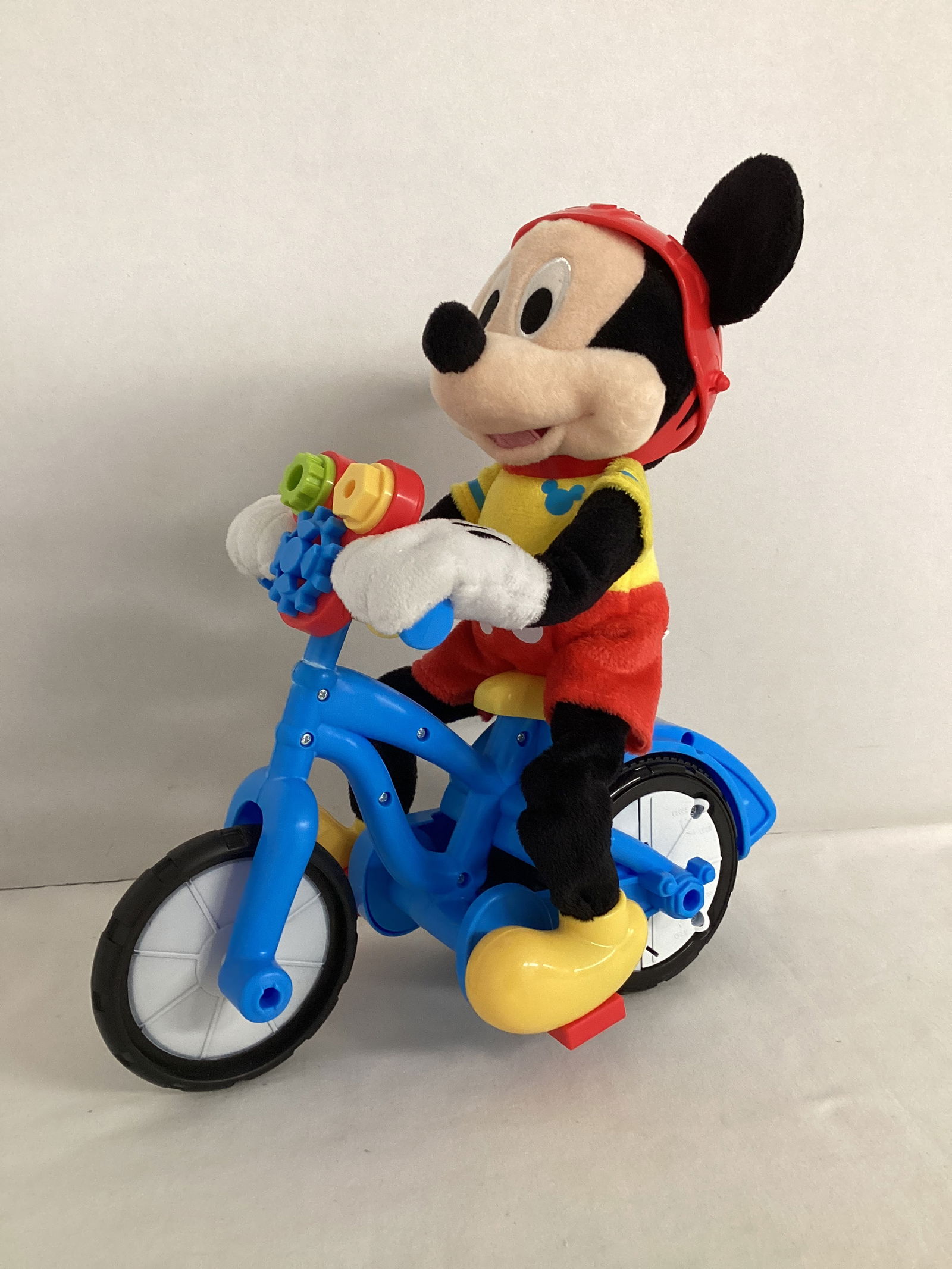 Disney Mickey Mouse Clubhouse Boppin Biking Mickey Toy: . 