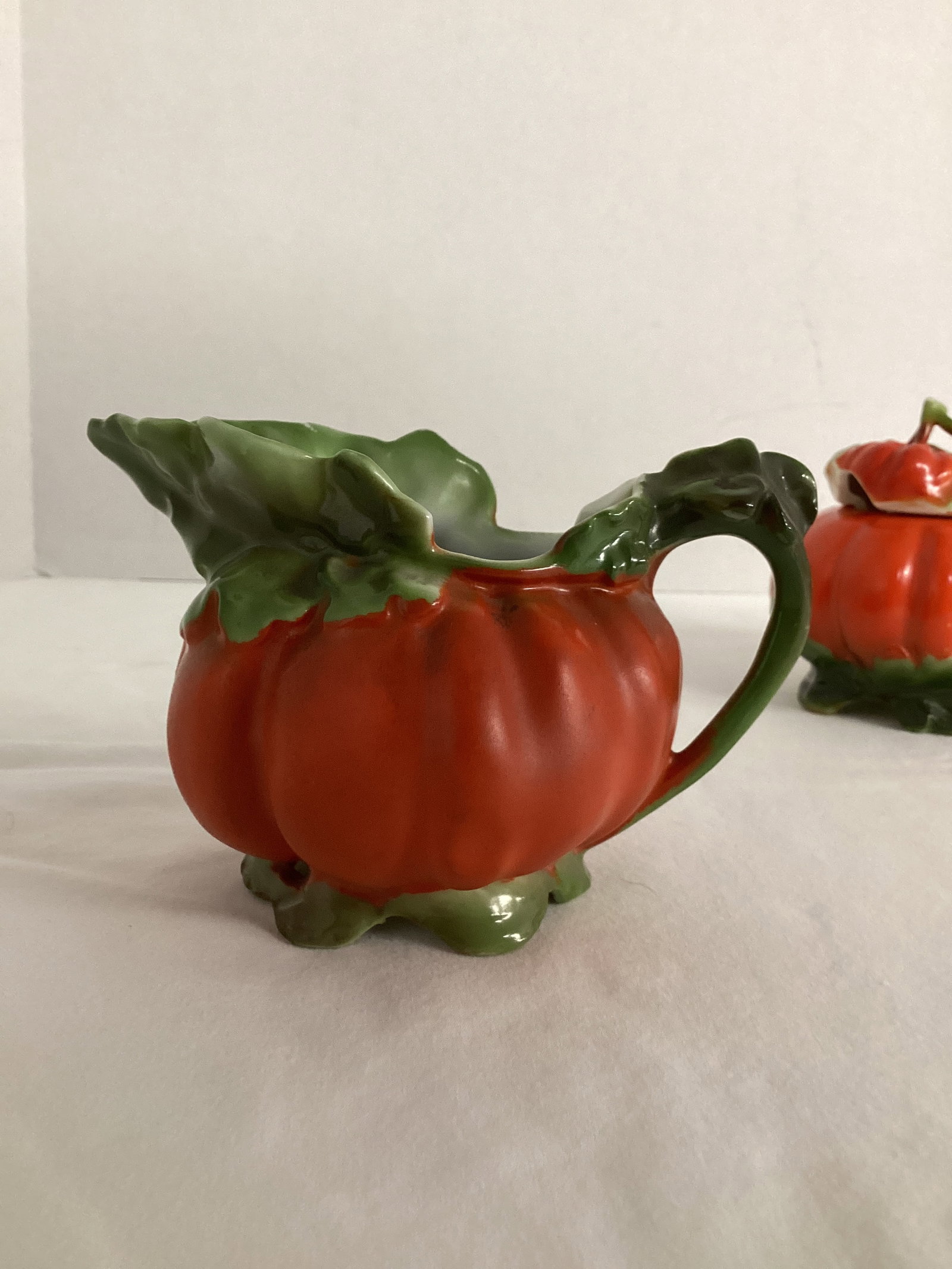 Royal Bayreuth Tomato Creamer, Sugar, and Condiment Pot - 5