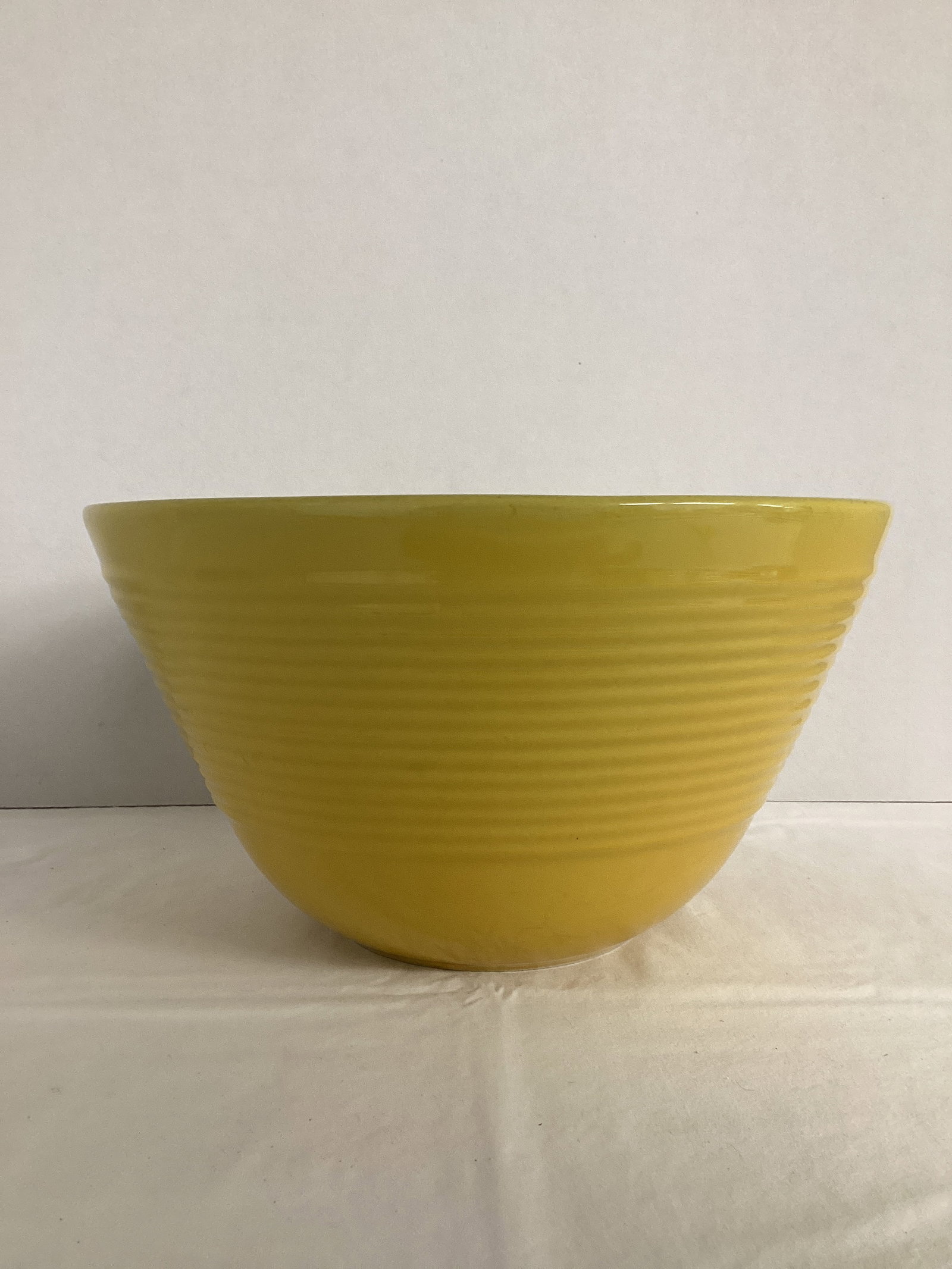 Bosco Ware Mixing Bowl: 11" diameter 