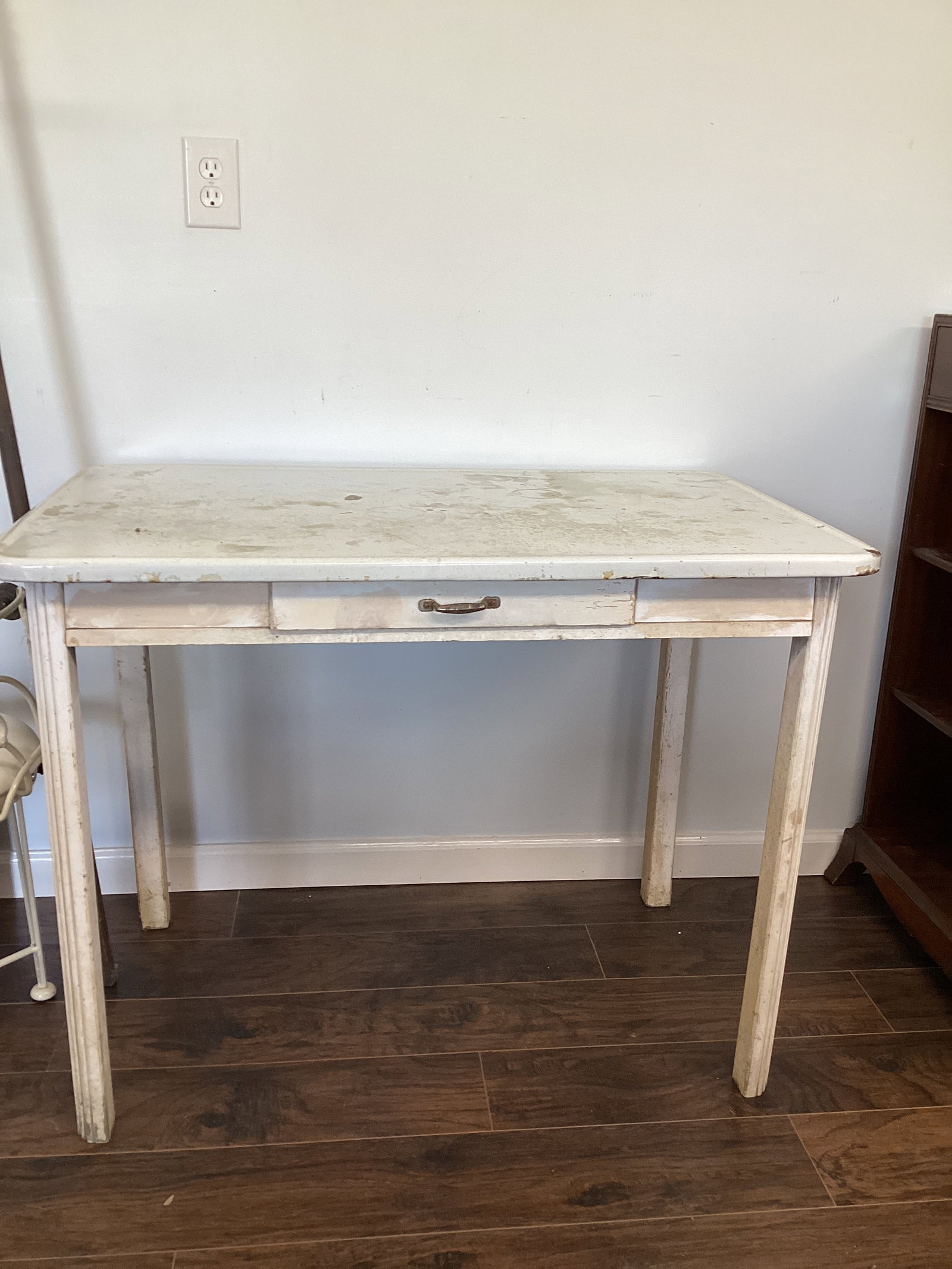 One Drawer Farm Table with Porcelain Top (1 of 8)