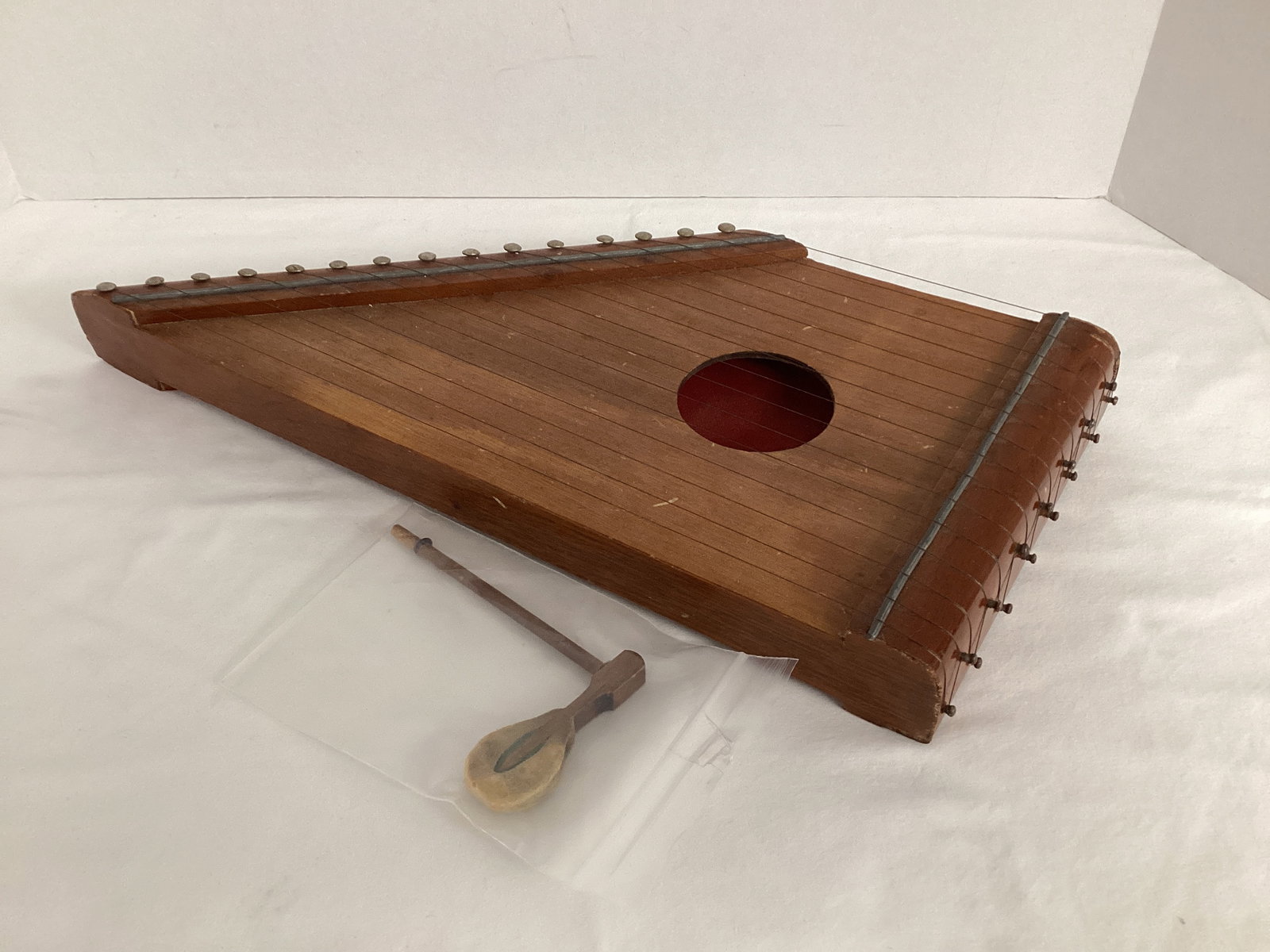 Vintage Wooden Zither Lap Harp: 16 1/2" x 8"